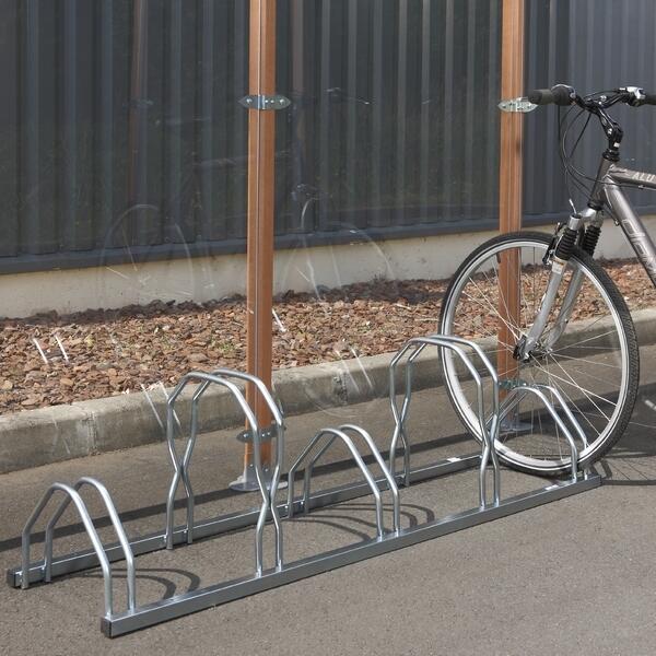 Range 5 vélos au sol sur 2 niveaux 2/4