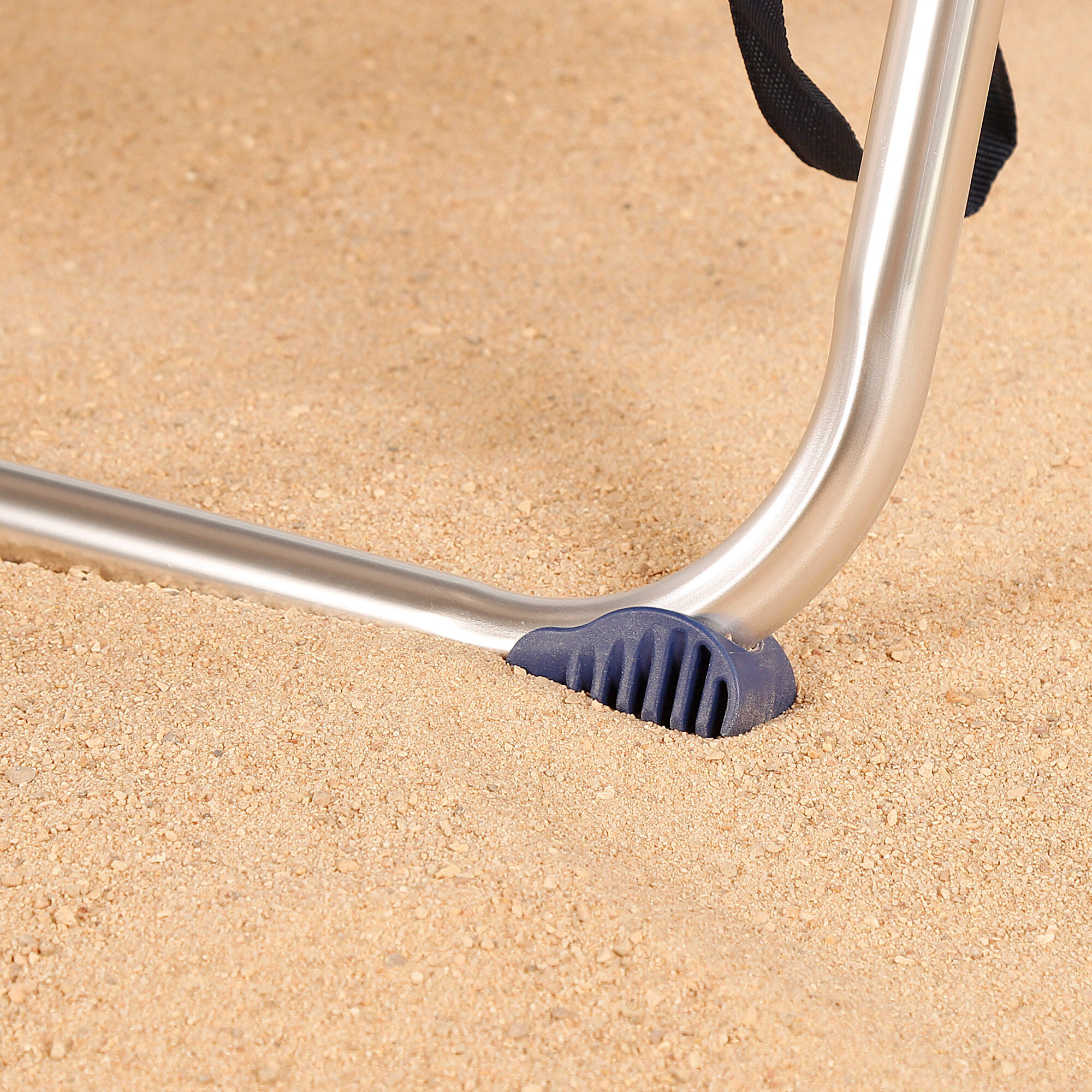 Silla playa plegable baja 5 posiciones a rayas azules y grises Aktive 6/7