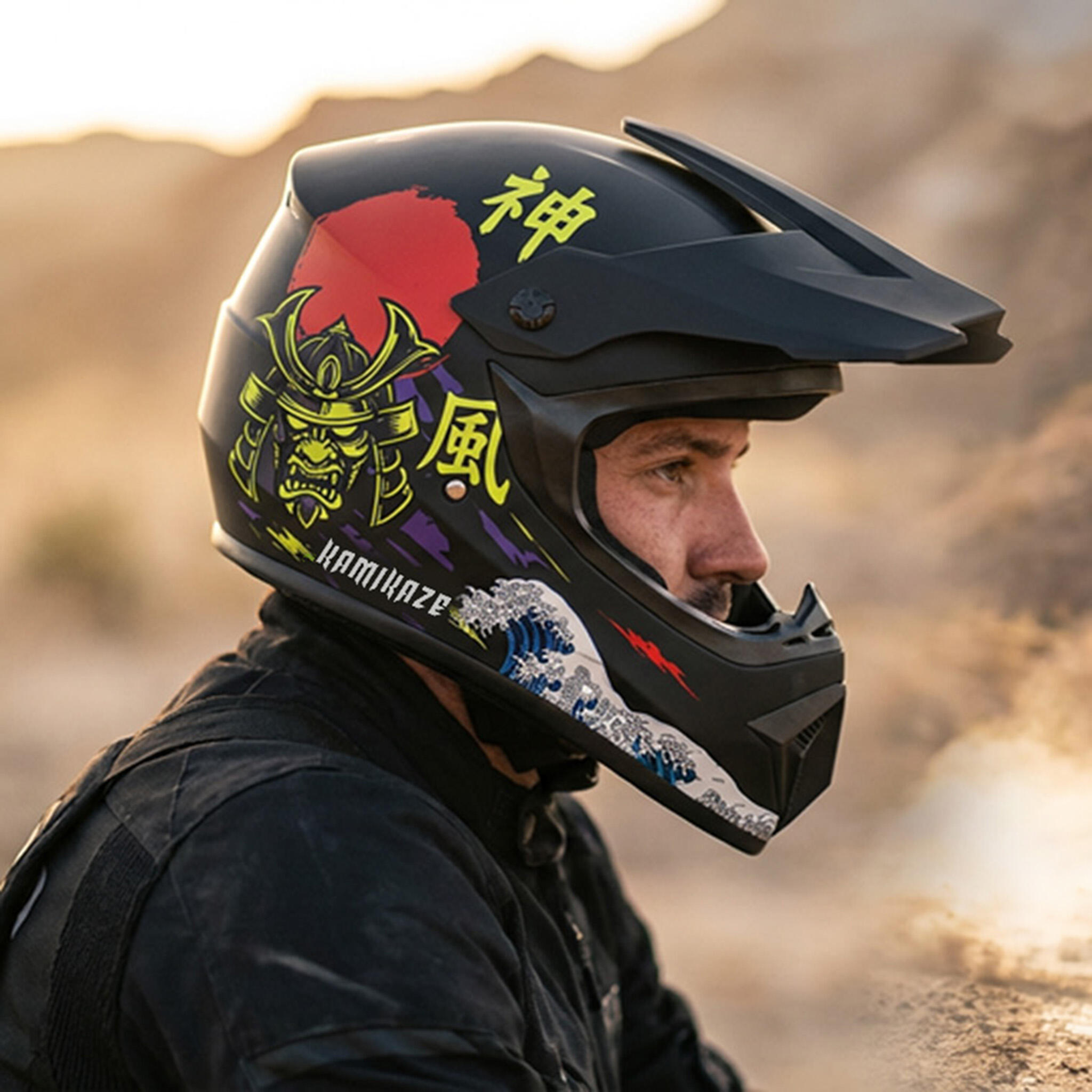 Kask Fullface do Hulajnogi Kamikaze Wave 3/8