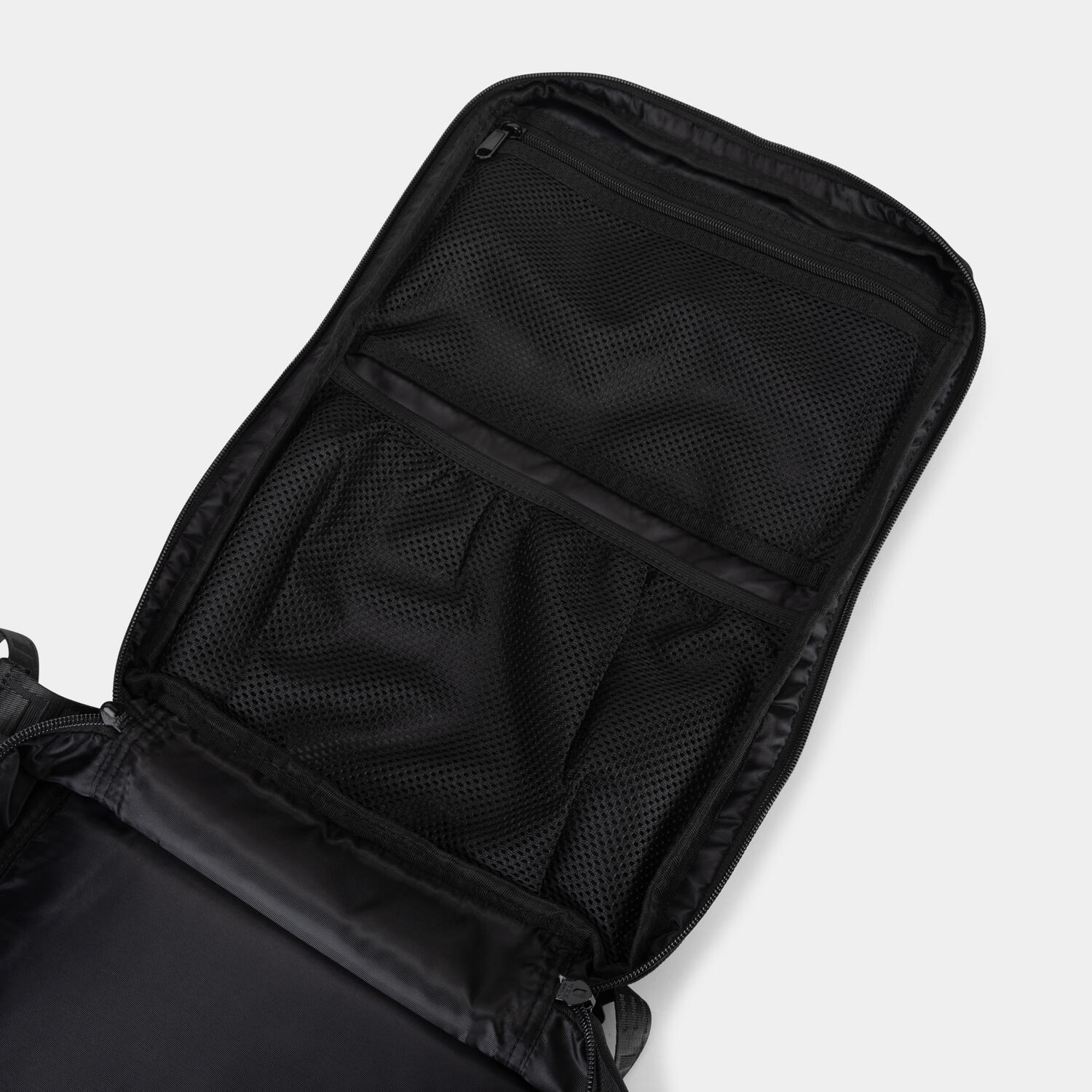 Built for Athletes Black 25L Hero Backpack 7/7