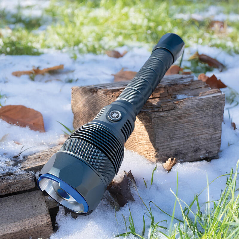 Lanternă LED 138W, 12000 lm, zoom, 250 m, IPX7, acumulator 5000 mAh