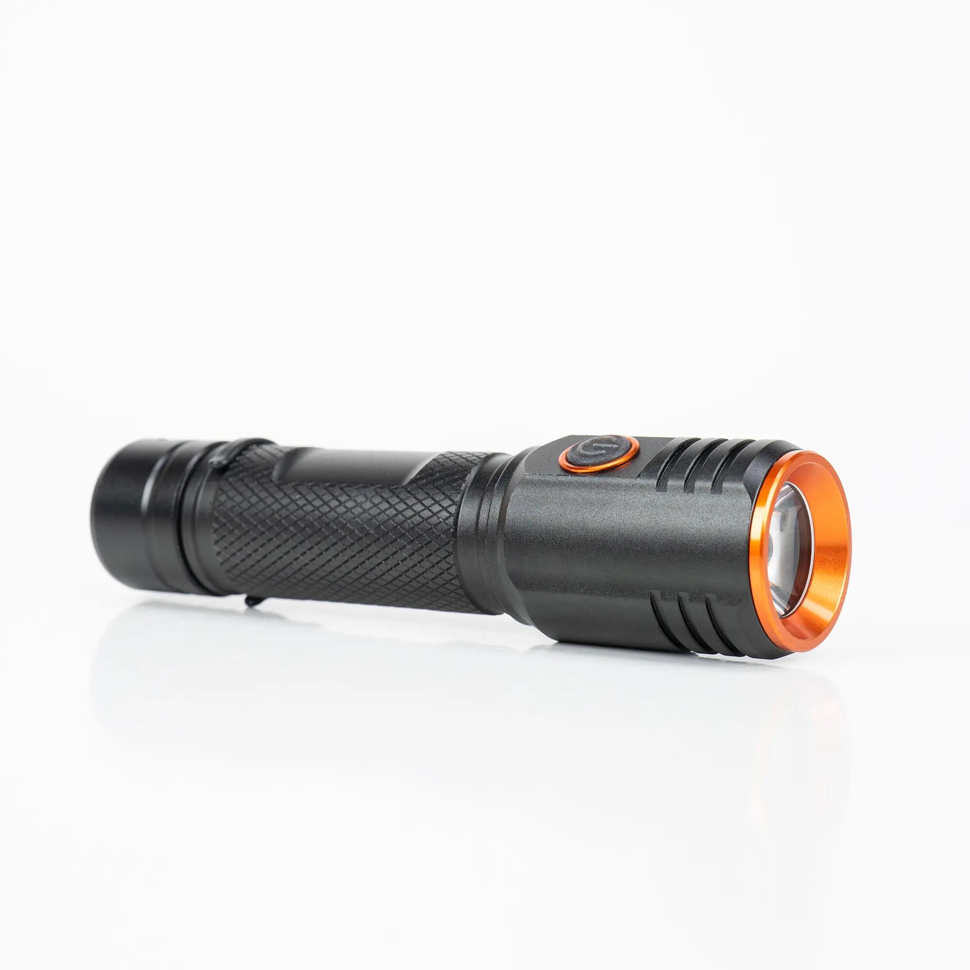 Lampe de poche LED PNI Adventure F650 20W, 2000lm, aluminium, IPX6, batterie inc 4/6
