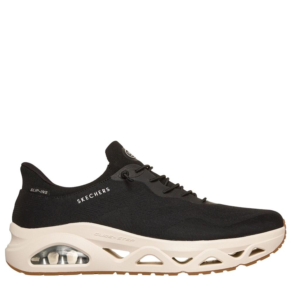 SKECHERS picture