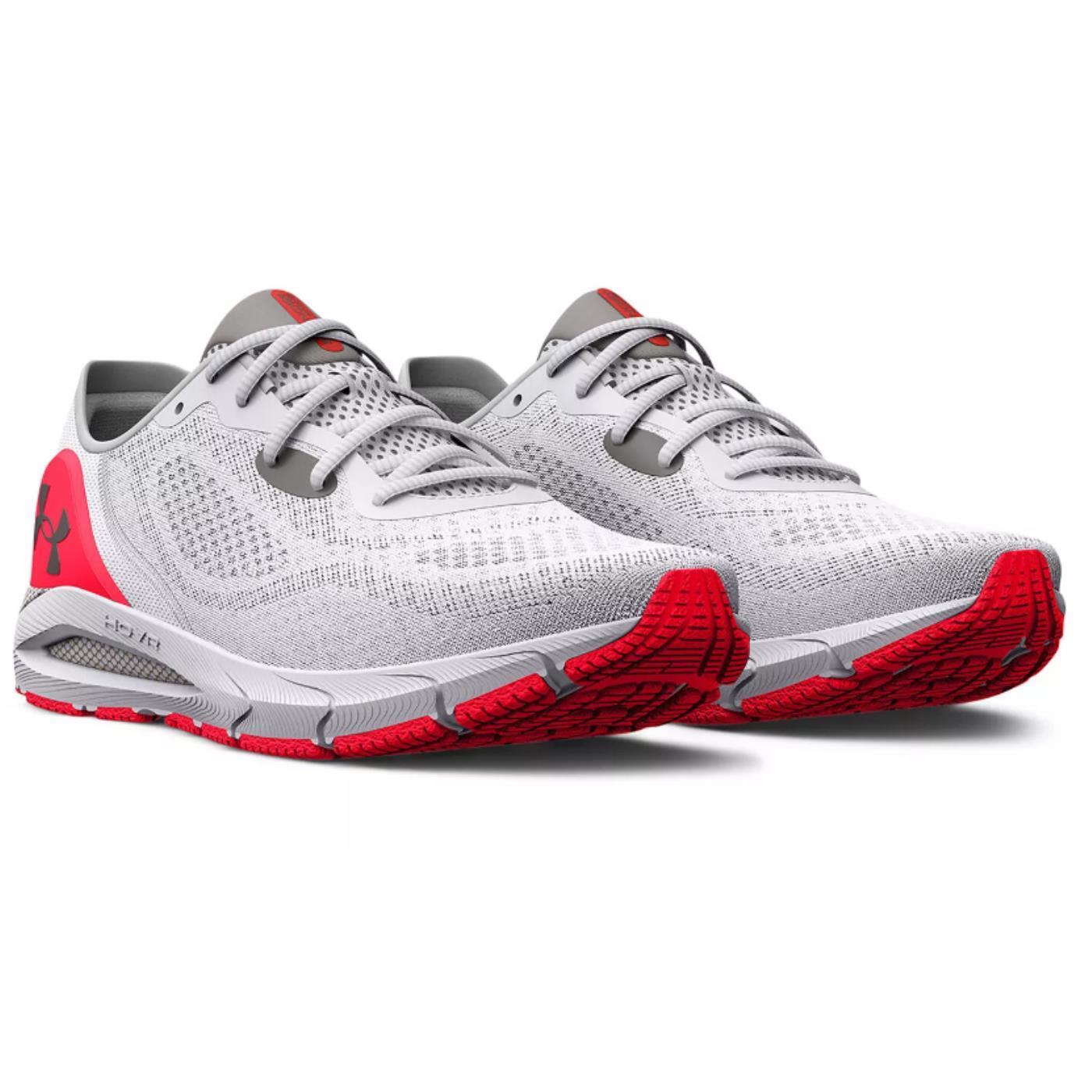 UNDER ARMOUR picture