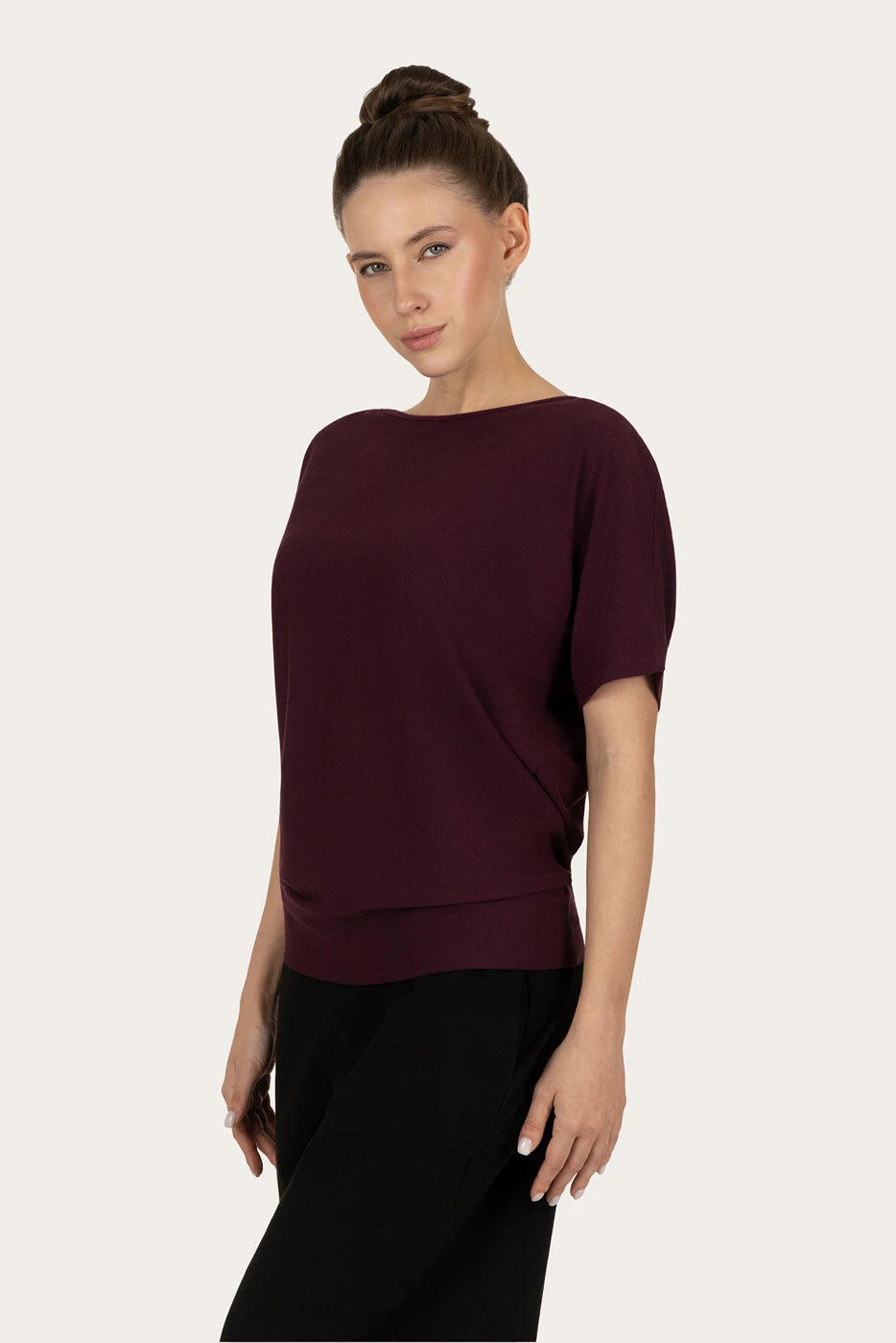 T-shirt Yoga & Pilates Budhi Coupe Ample, manche chauve-souris - Violet Foncé 2/5