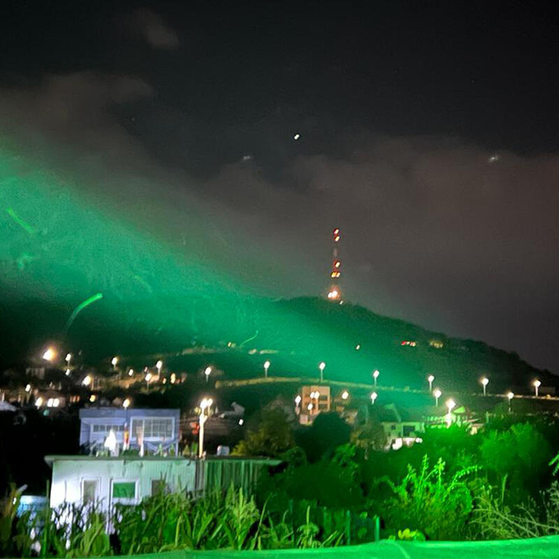 Lanternă lumină verde 10W, 500 lm, 850 m, USB-C, acumulator 4000 mAh