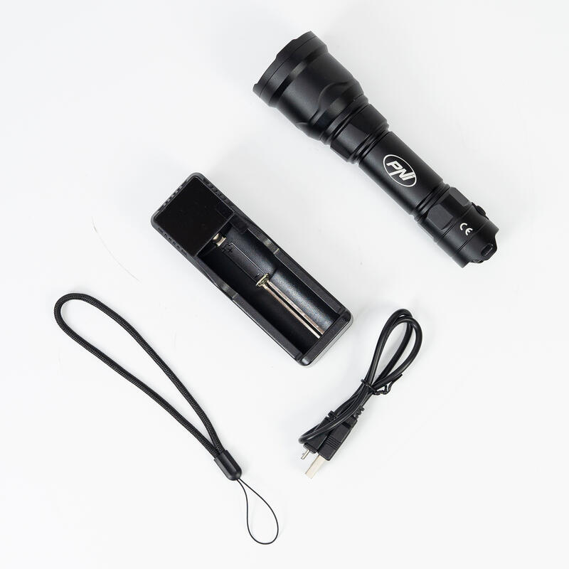Lanternă 620 lm, focus, 540 m, acumulator Li-Ion 3000 mAh, negru