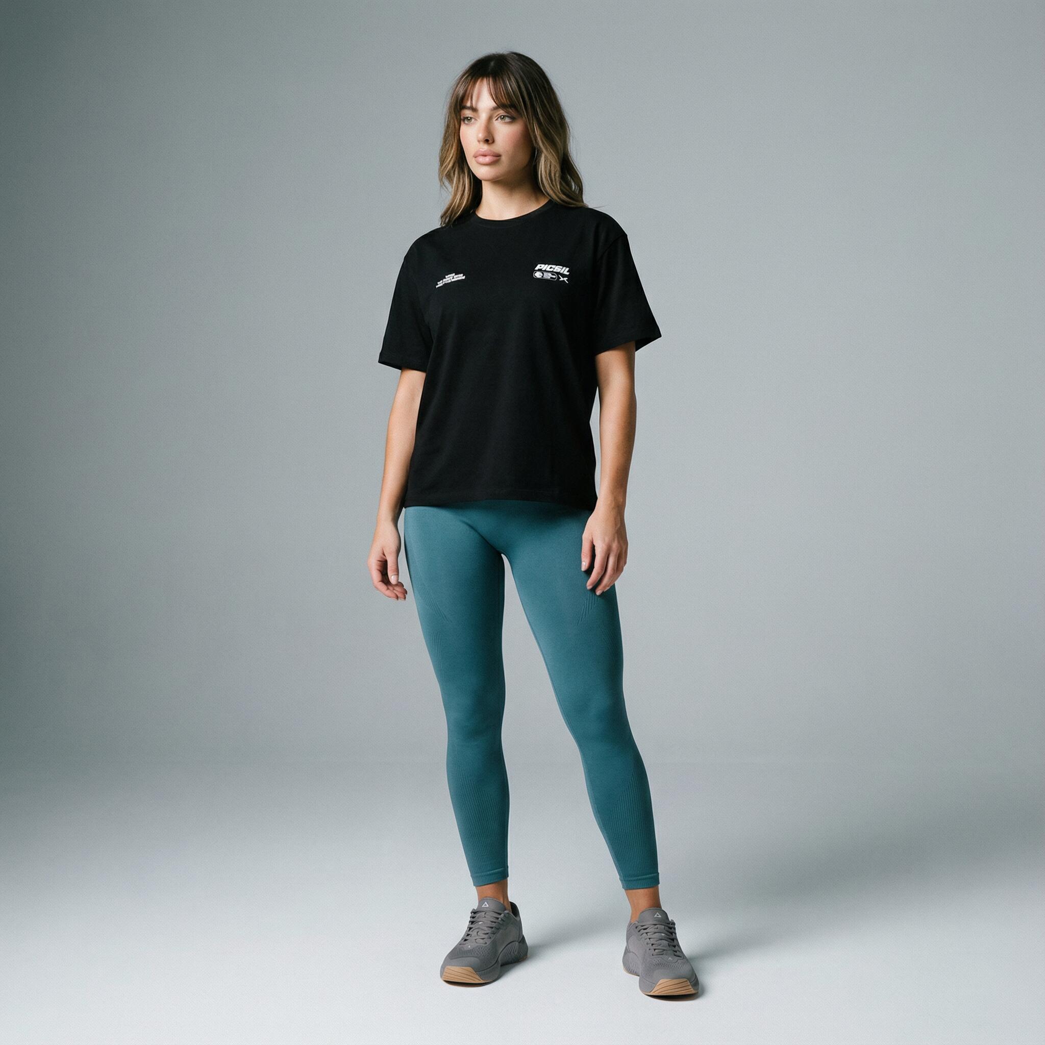 T-shirt lifestyle oversize unisexe 3/4