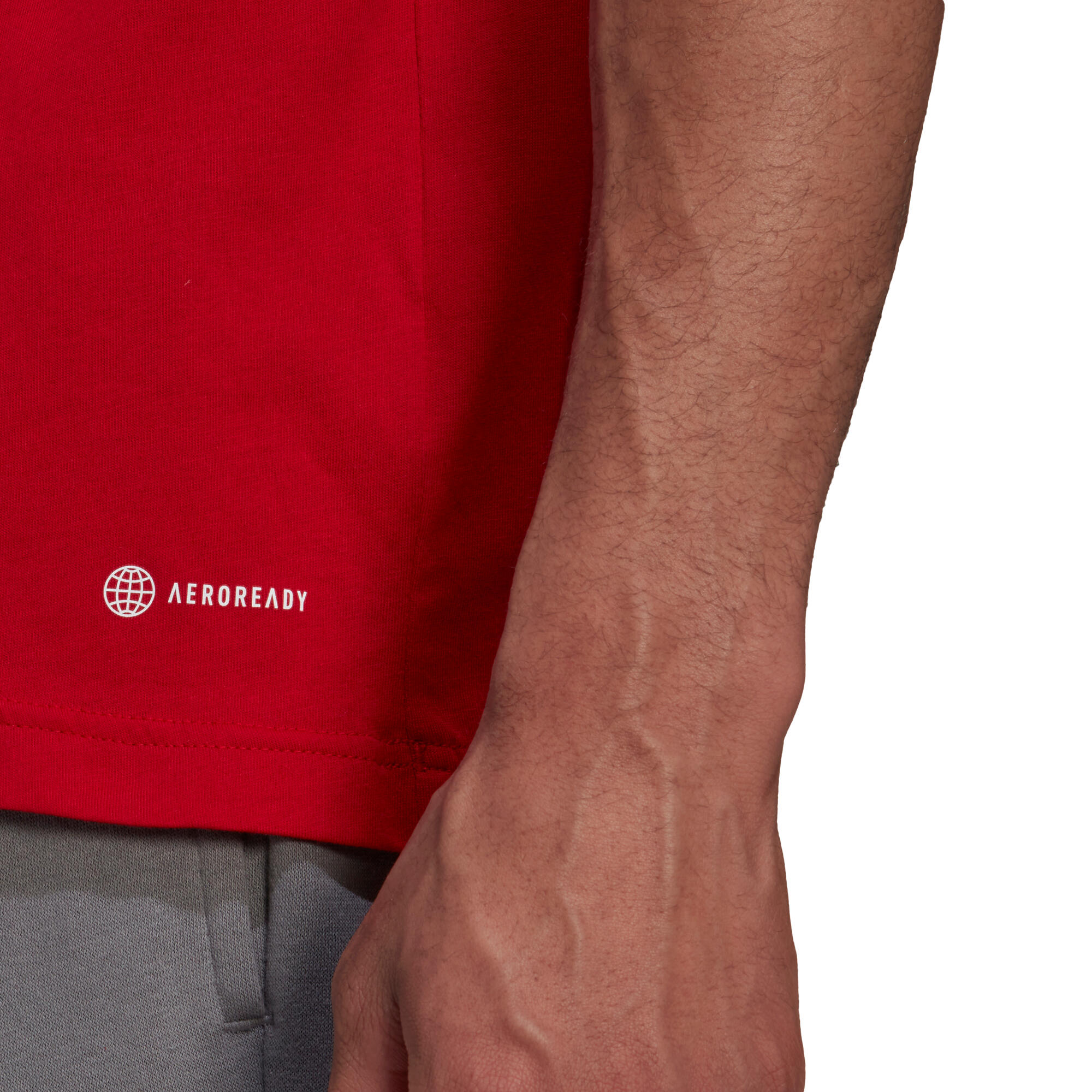 T-shirt uomo adidas rosso 6/7