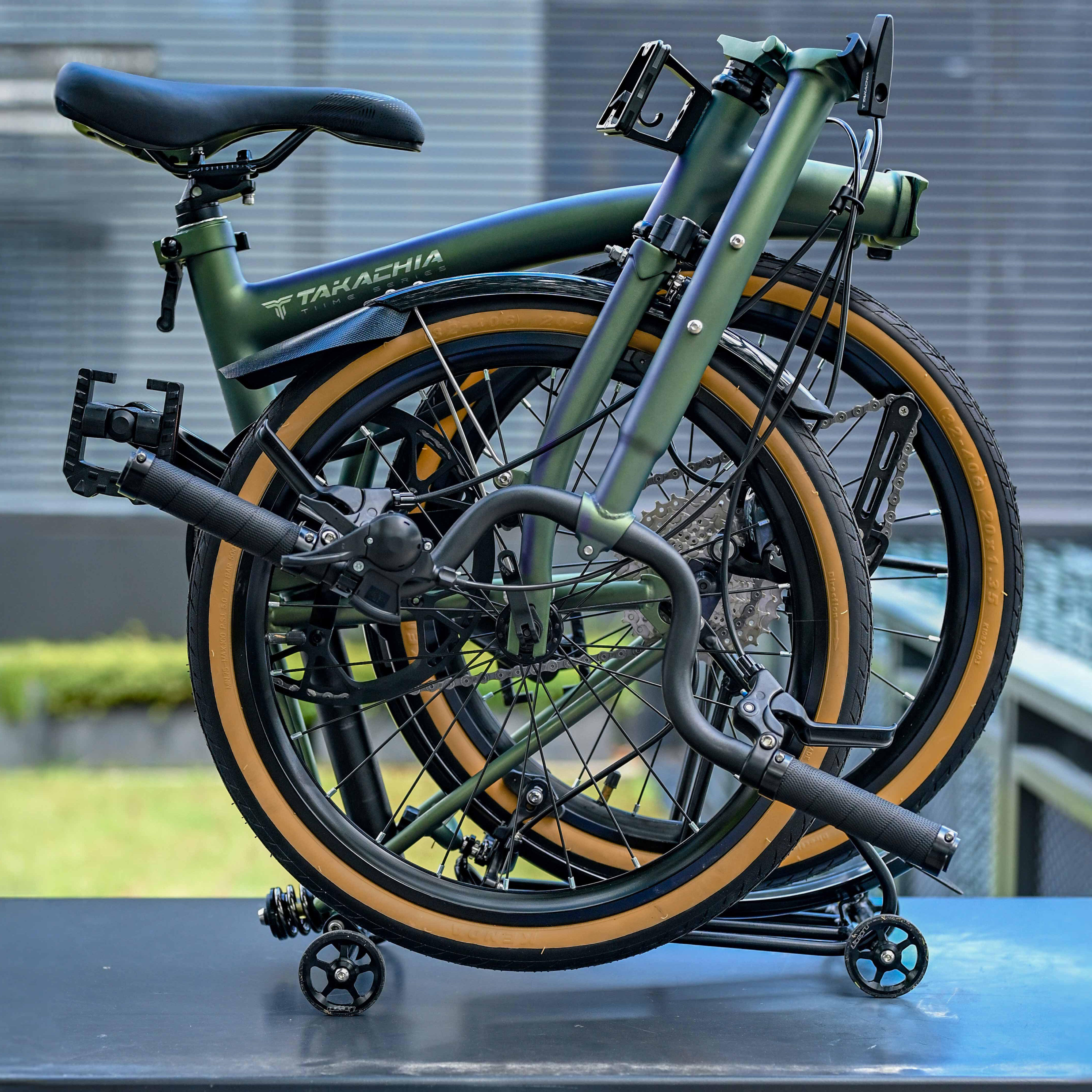 TAKACHIA TIIME SERIES C20 PRO 9-SPEED TRIFOLD BIKE [DEFENDER GREEN