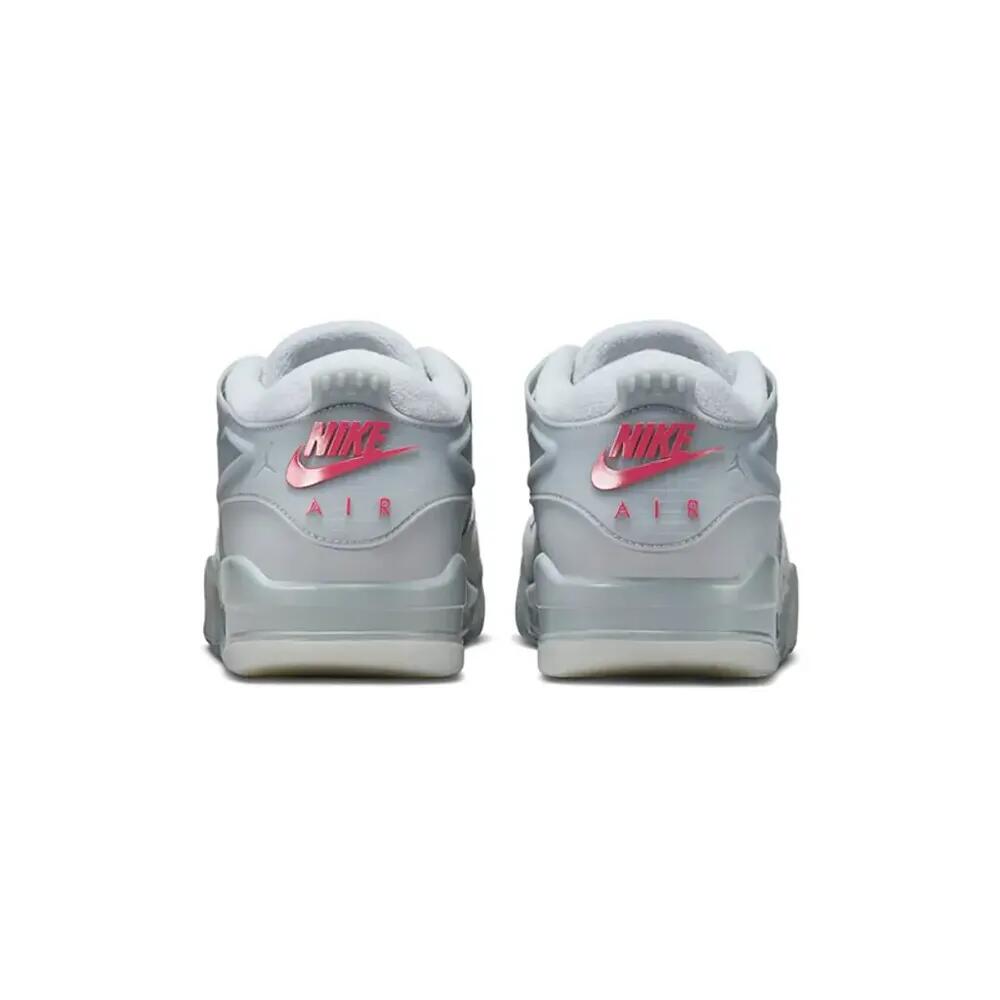 Chaussures De Sport Homme Nike Air Jordan 4 Rm 6/7