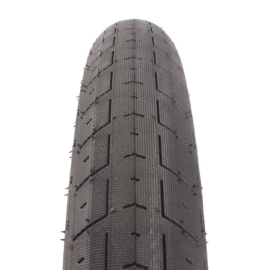 Set de neumáticos BMX KHE ACME 20 pulgadas x 2,40 pulgadas negro + cámara AV 4/7