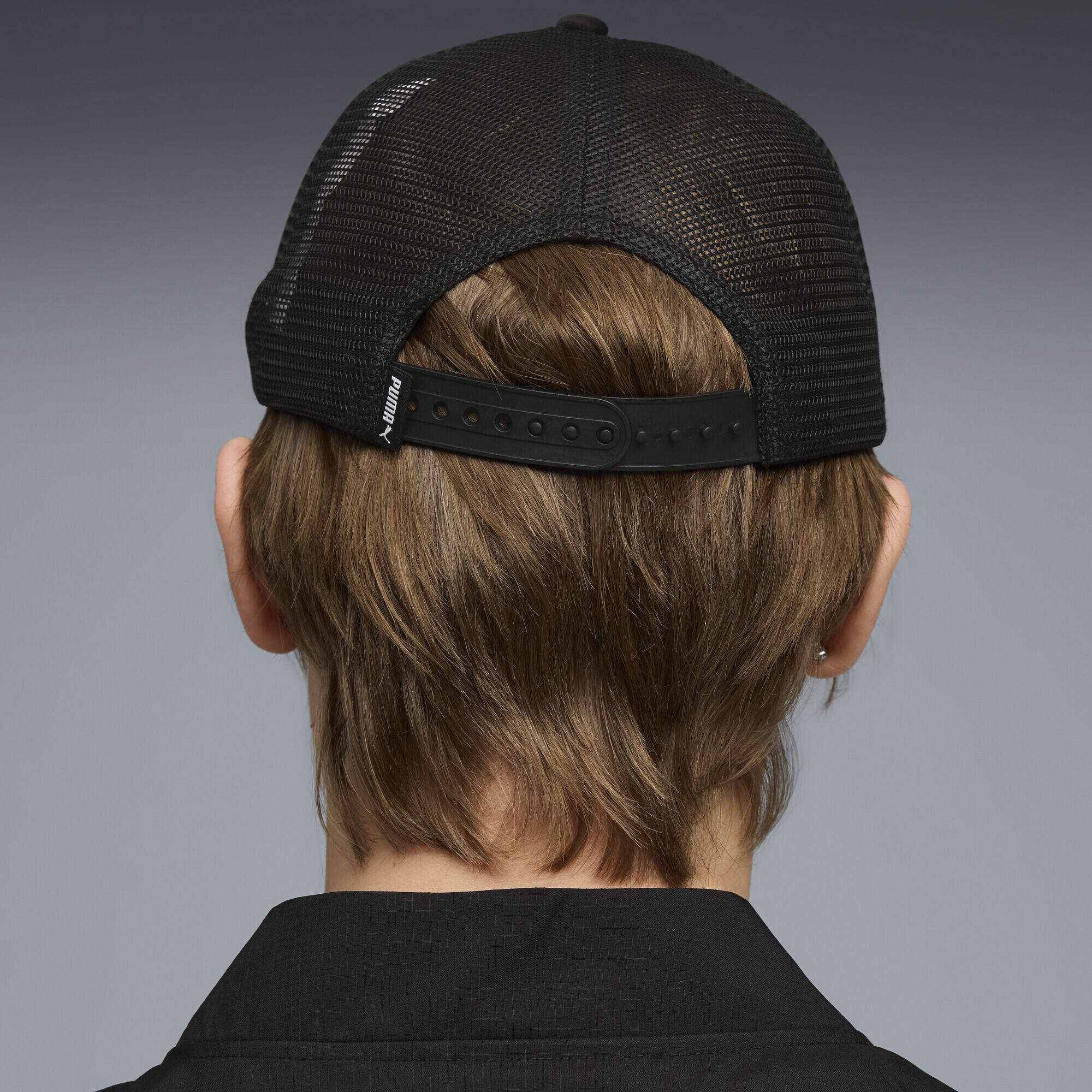 Boné adulto estilo trucker aba curva Essentials PUMA 3/4