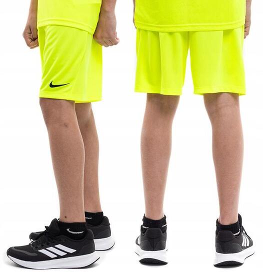 Short enfant Nike vert lime