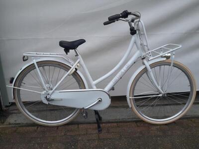 Tweedehands cortina u4 transport, wit