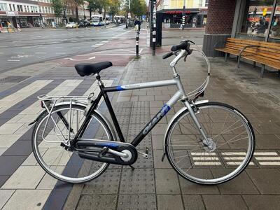 Tweedehands giant melbourne, metal/grijs