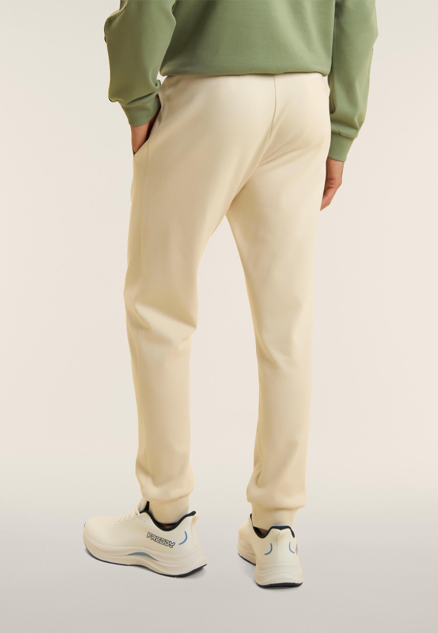 Pantaloni sportivi in cotone con taschino posteriore 3/5
