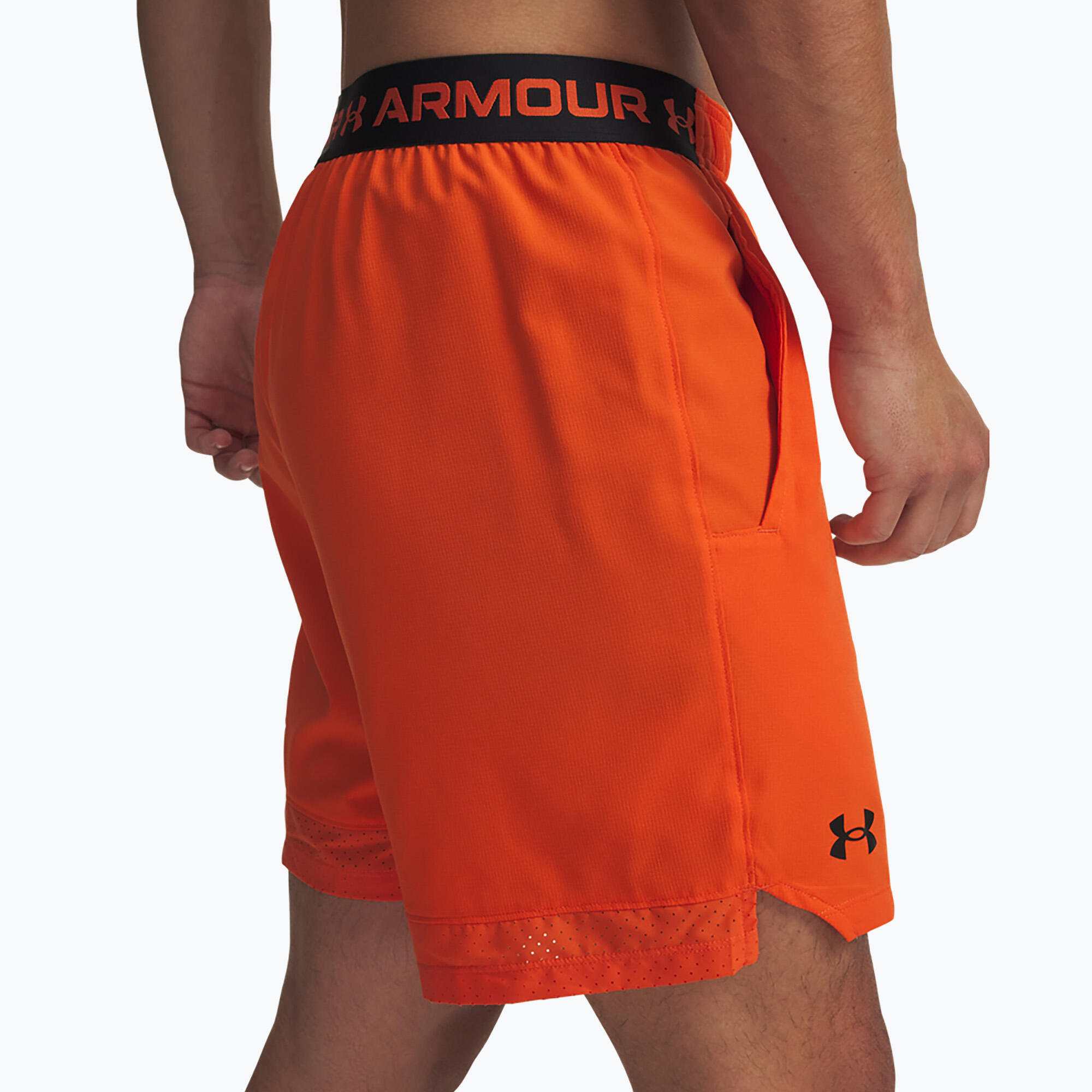 Spodenki treningowe męskie Under Armour UA Vanish Woven 6in 4/4