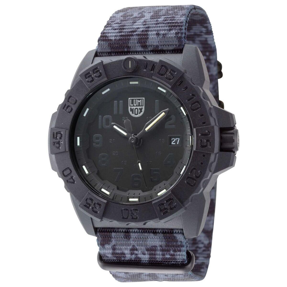 LUMINOX picture