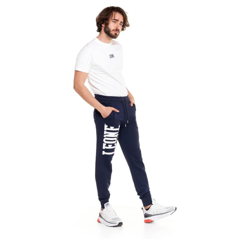 Pantaloni bărbătești Leone Basic cu logo mare din bumbac neperiat