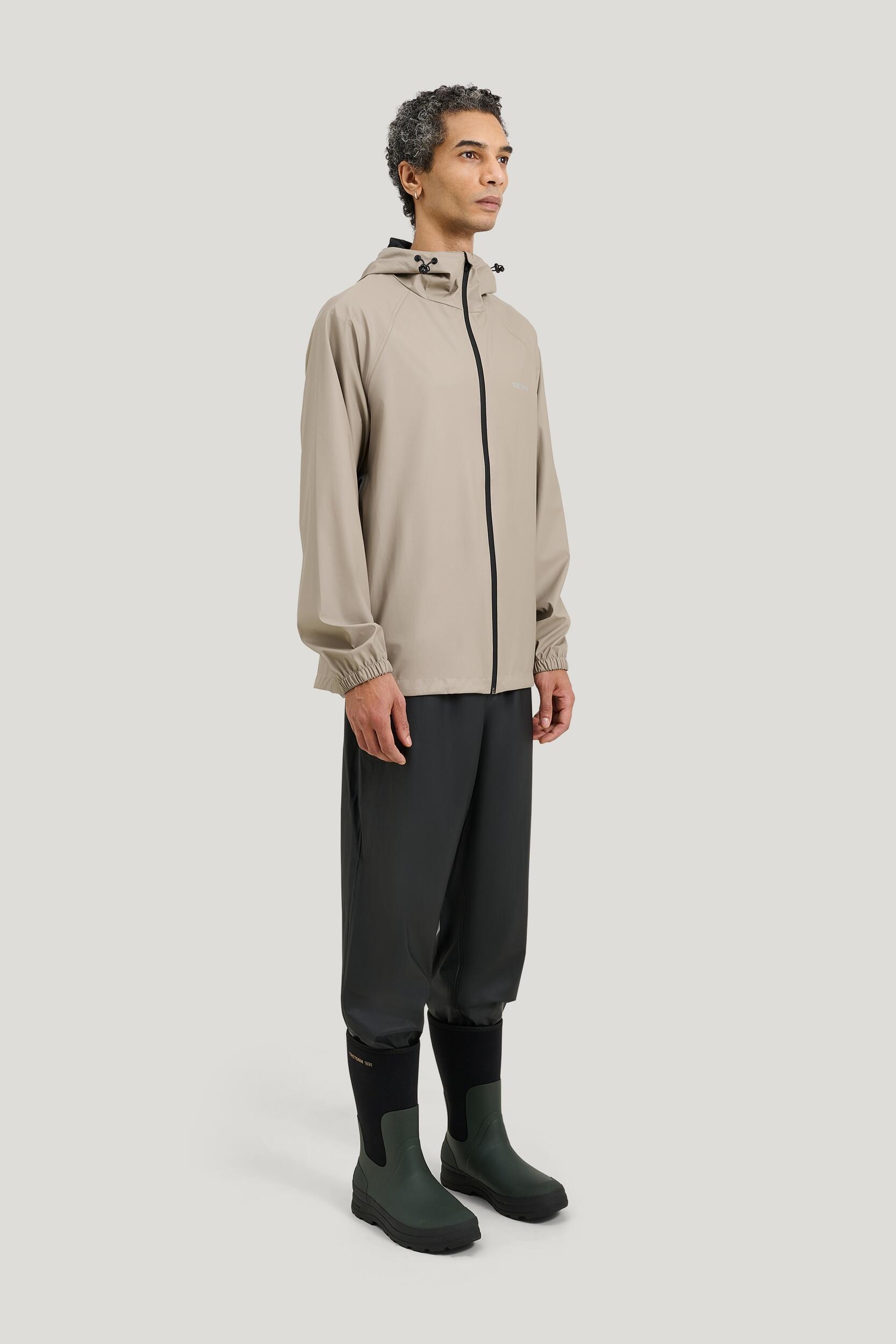 PACKABLE RAINBREAKER SET 2/7