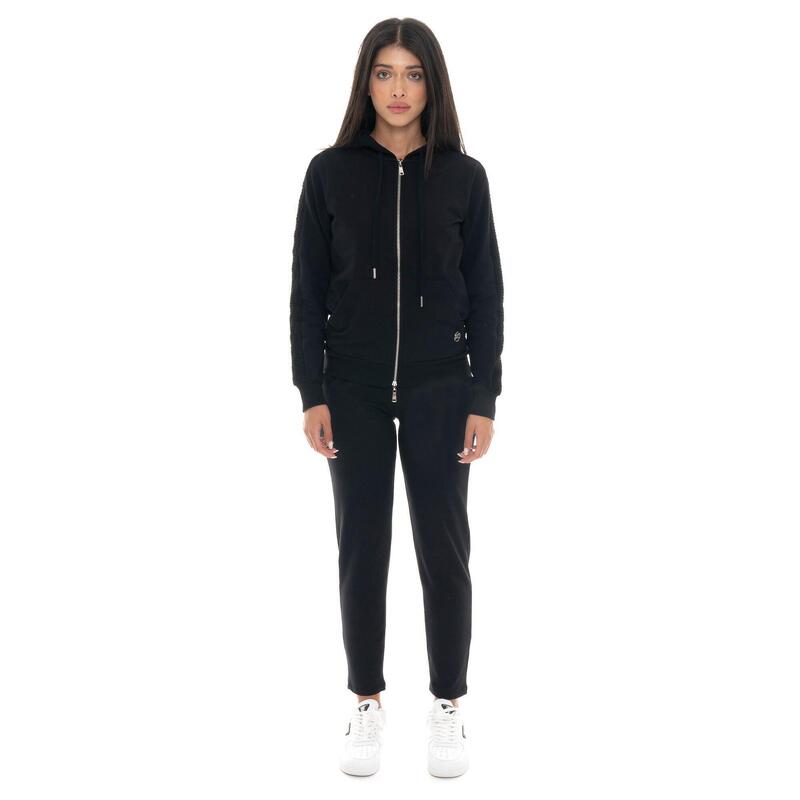 c95914ec-d7b7-4047-8bc3-a2e1966db52f_c1