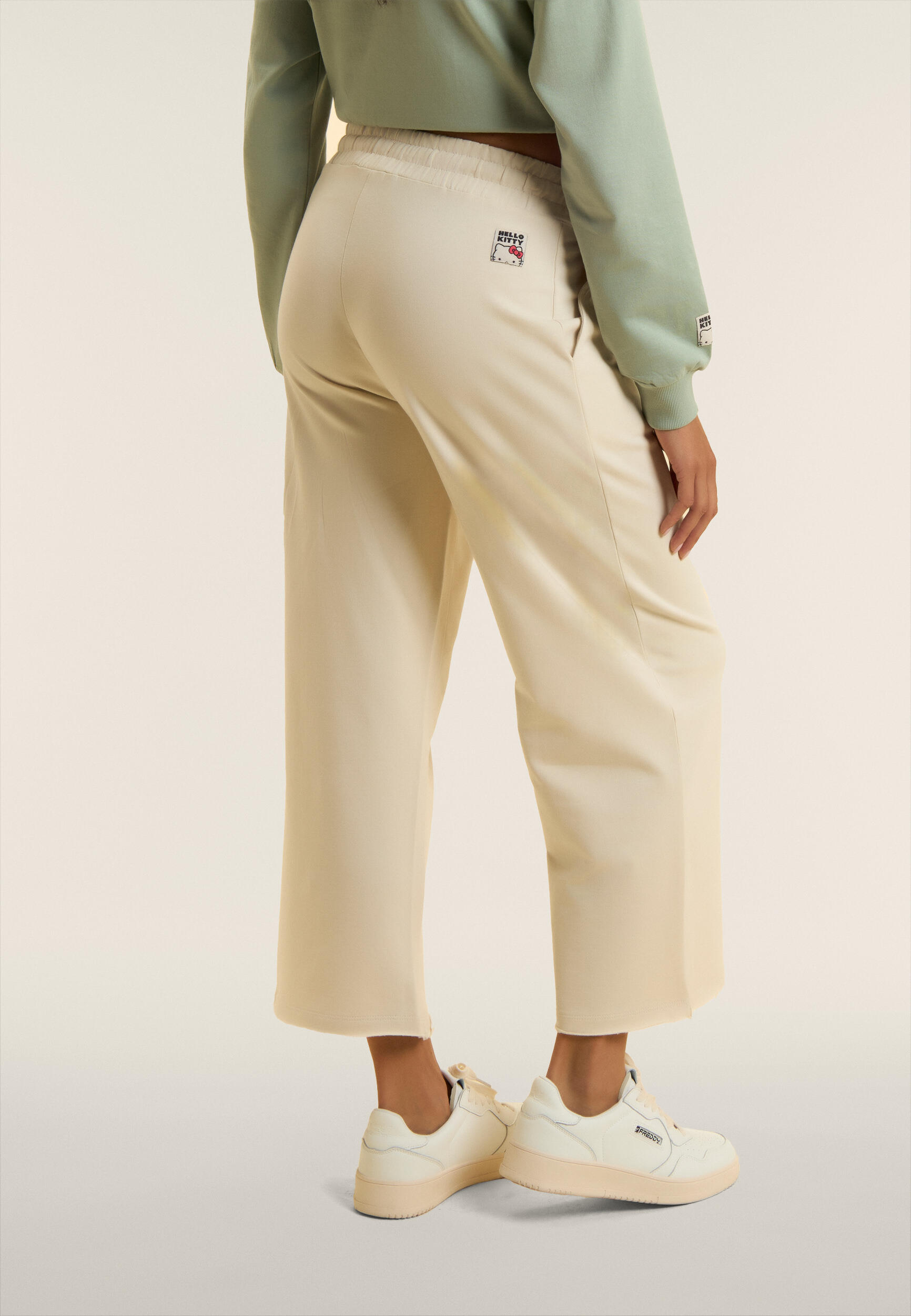Pantaloni cropped wide leg Hello Kitty 3/4