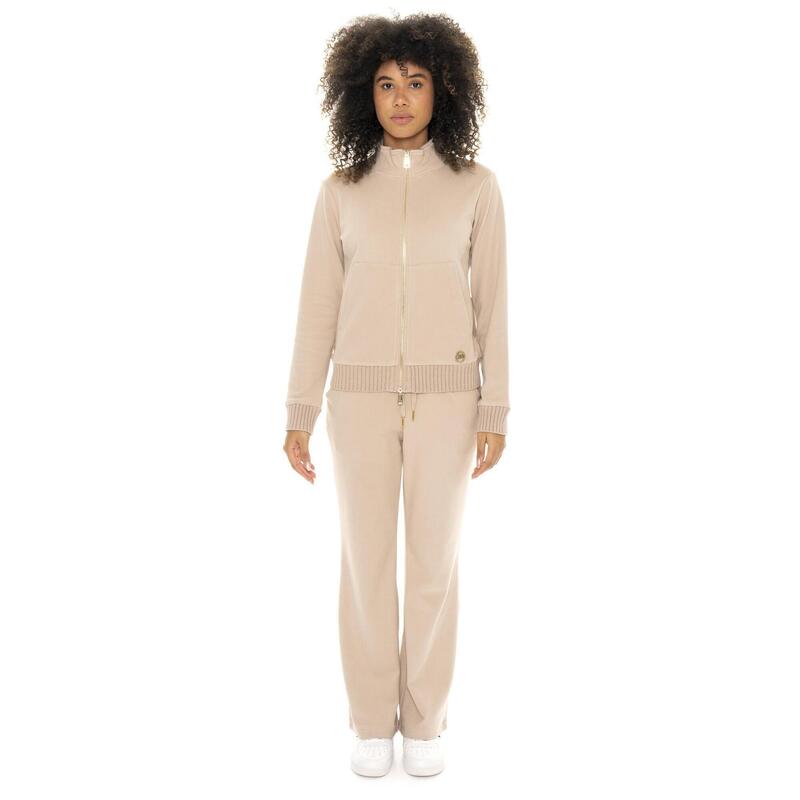 3d1034e3-8c16-4cc6-bee0-02c1bf56f55b_c27