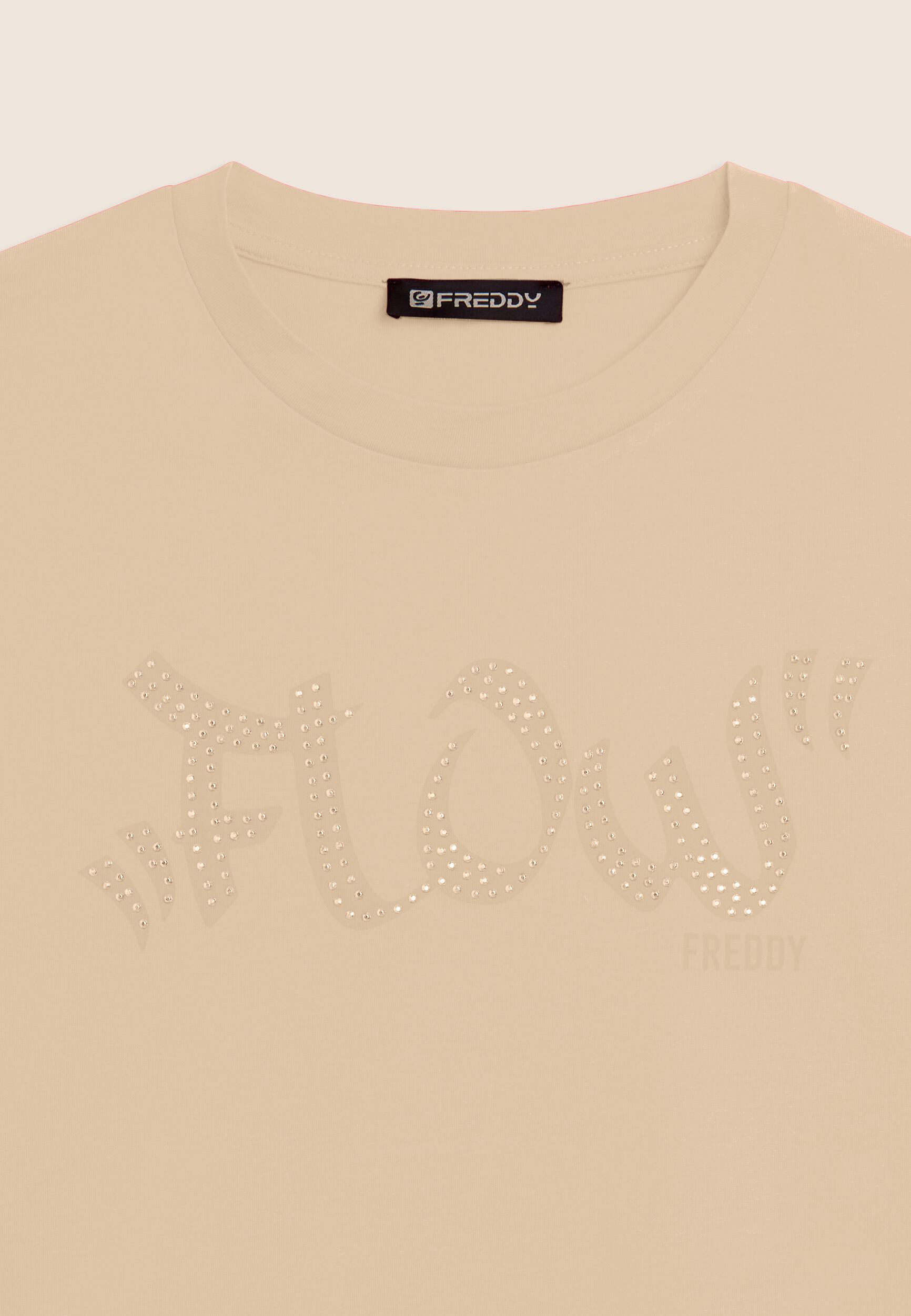 Camiseta cropped con gráfico «FLOW» y tachuelas 3/3