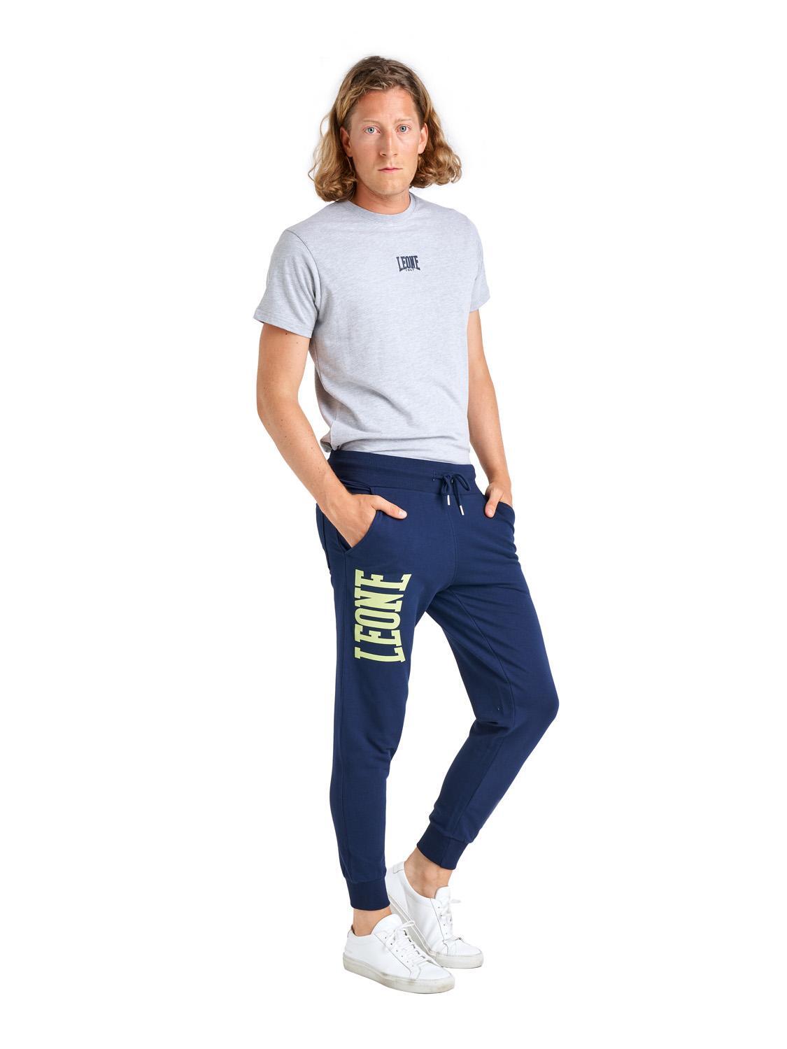 Pantalones básicos de hombre Leone con logo grande en algodón sin cepillar. 3/7