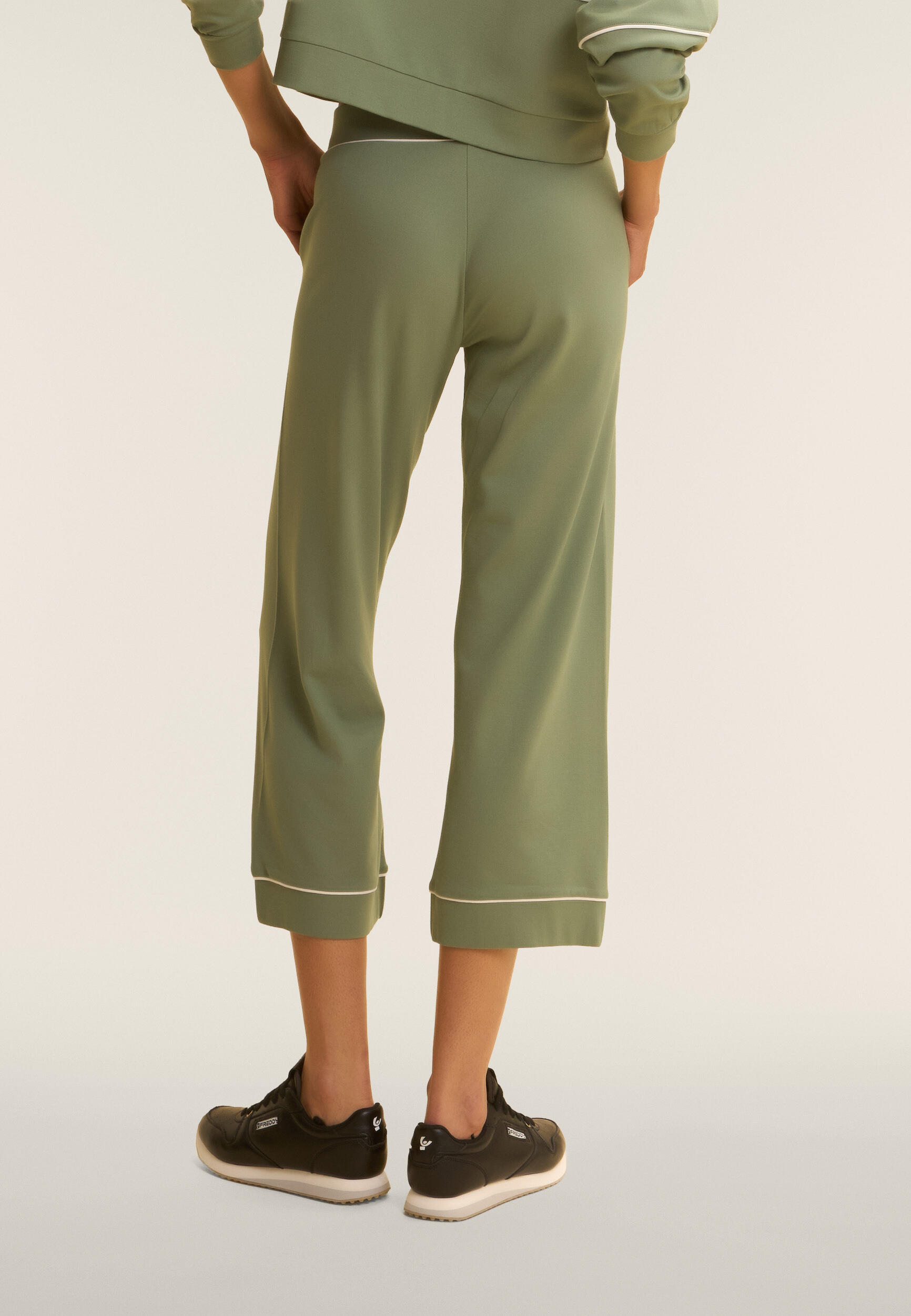 Pantaloni Sportivi Wide Leg Cropped con tasche interne 3/4