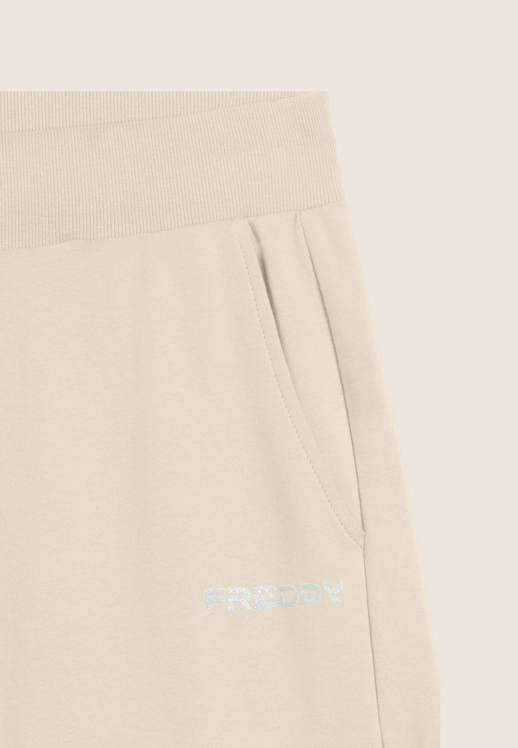 Pantaloni Corti con piccolo Logo FREDDY in Glitter 3/3