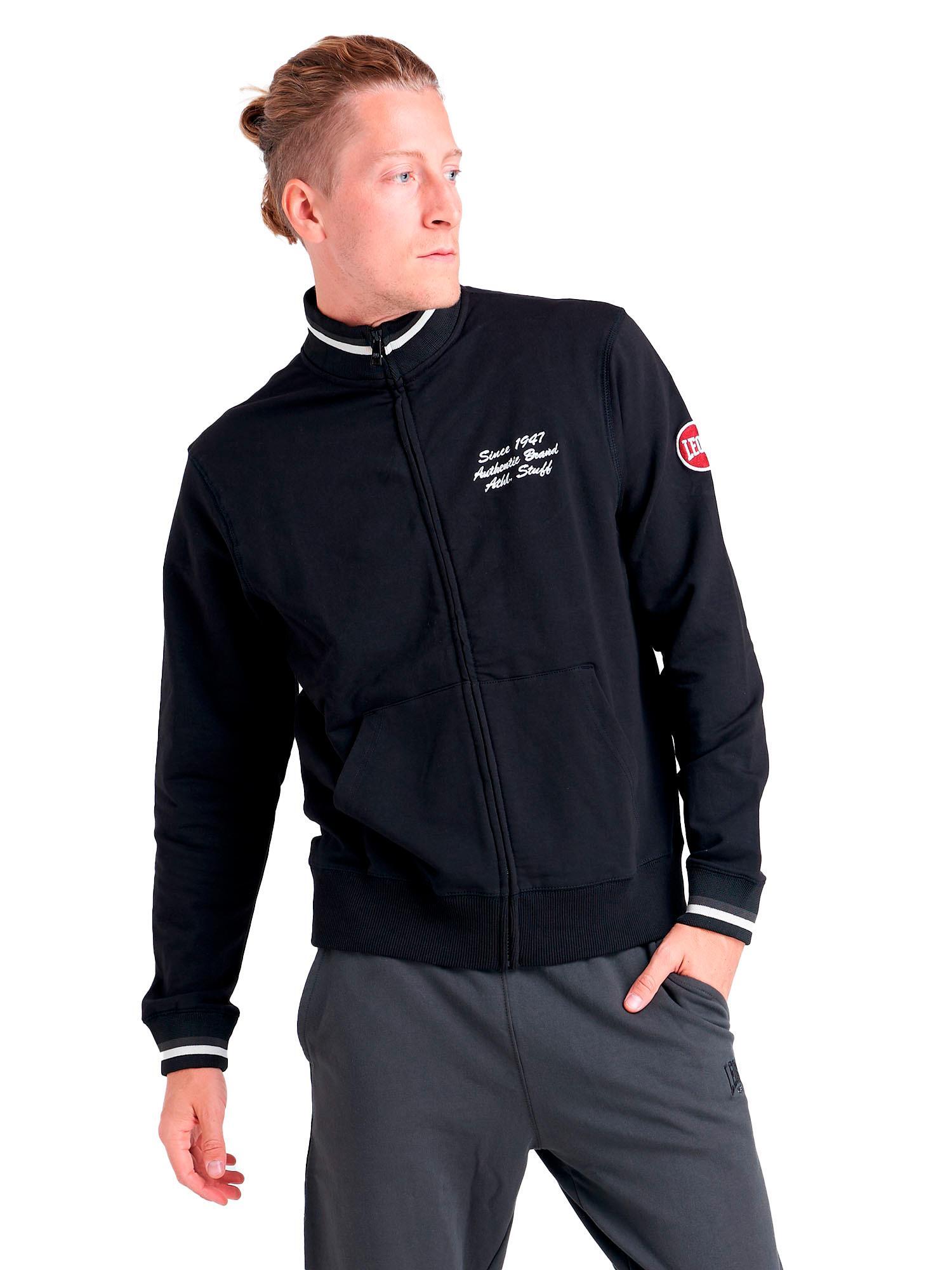 Roupas de treino masculinas da Athletic Stuff 1/8