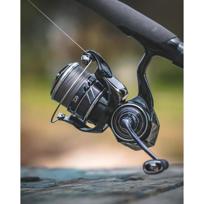 Mulineta Daiwa 23 Tatula MQ LT 2000D-H
