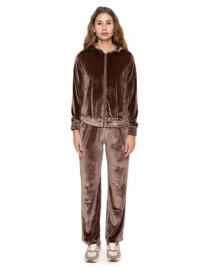 Tuta da donna in ciniglia con cappuccio Leone 1947 Never Without