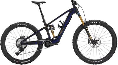 Elektrische mountainbike fuel+ mx 9.8 xt di2 2e gen. carbon velgen marineblauw
