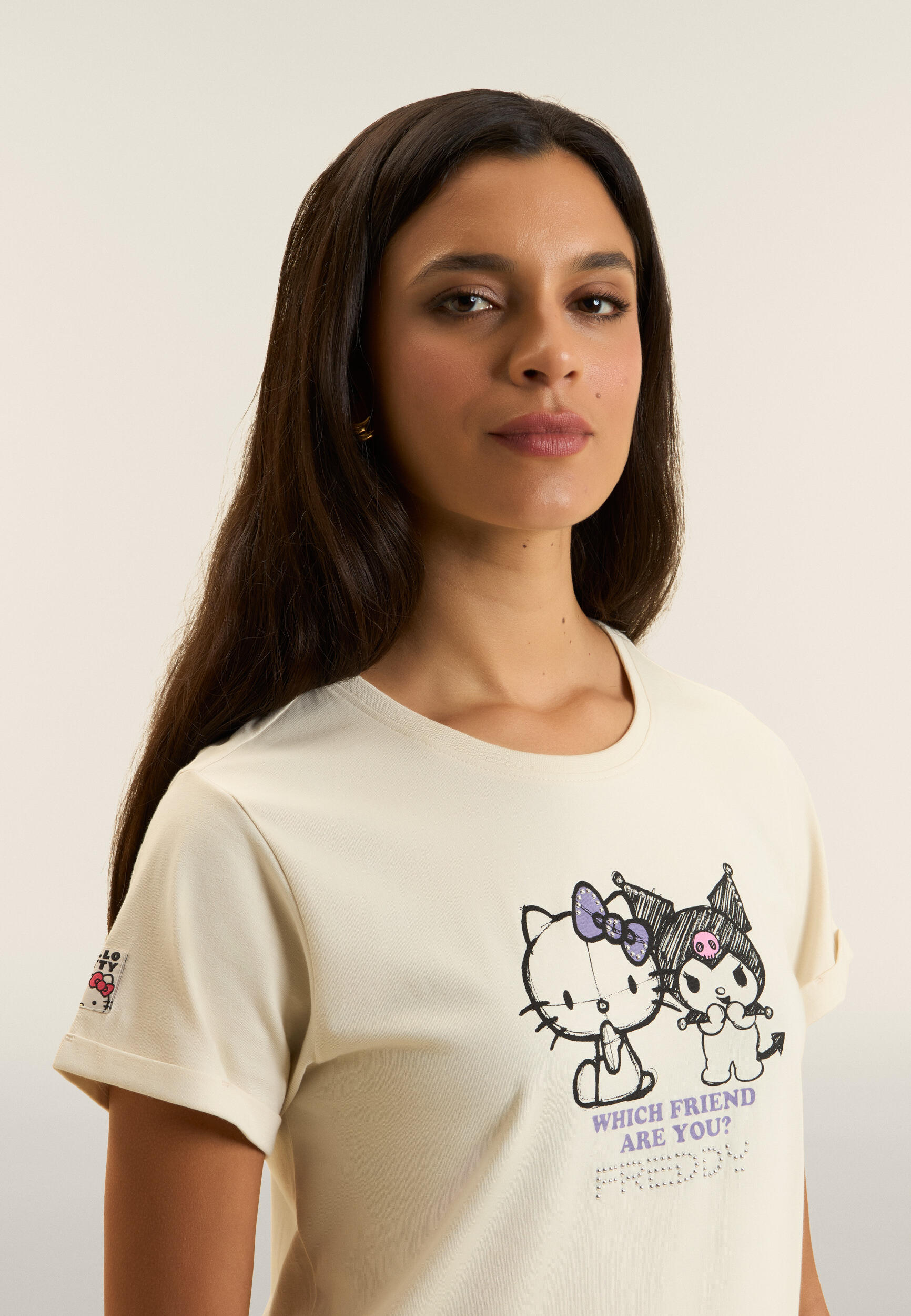 T-shirt Hello Kitty & Kuromi con stampa frontale 4/4