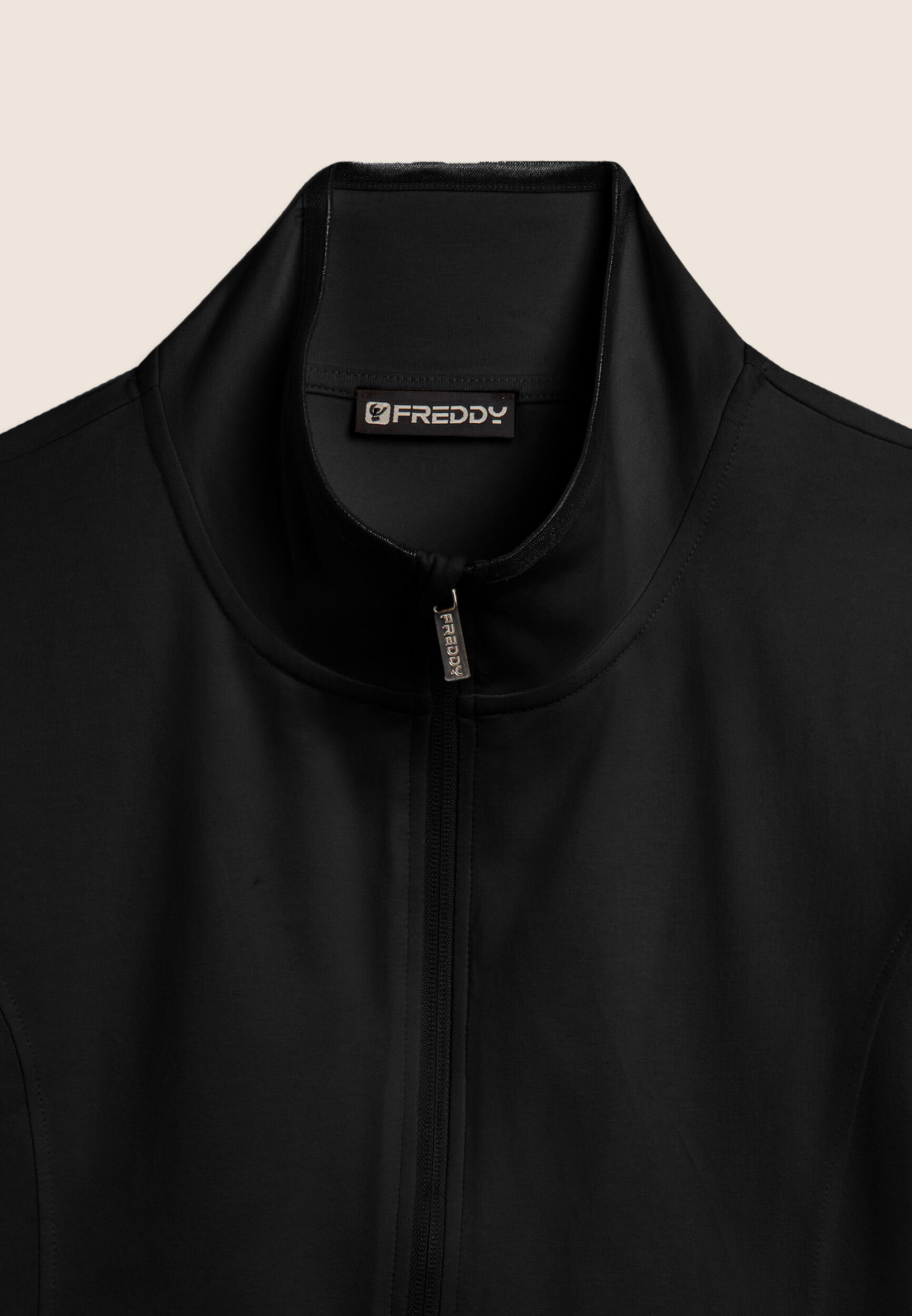 Sweat-shirt zippé et col montant, logo FREDDY sur la manche 6/6