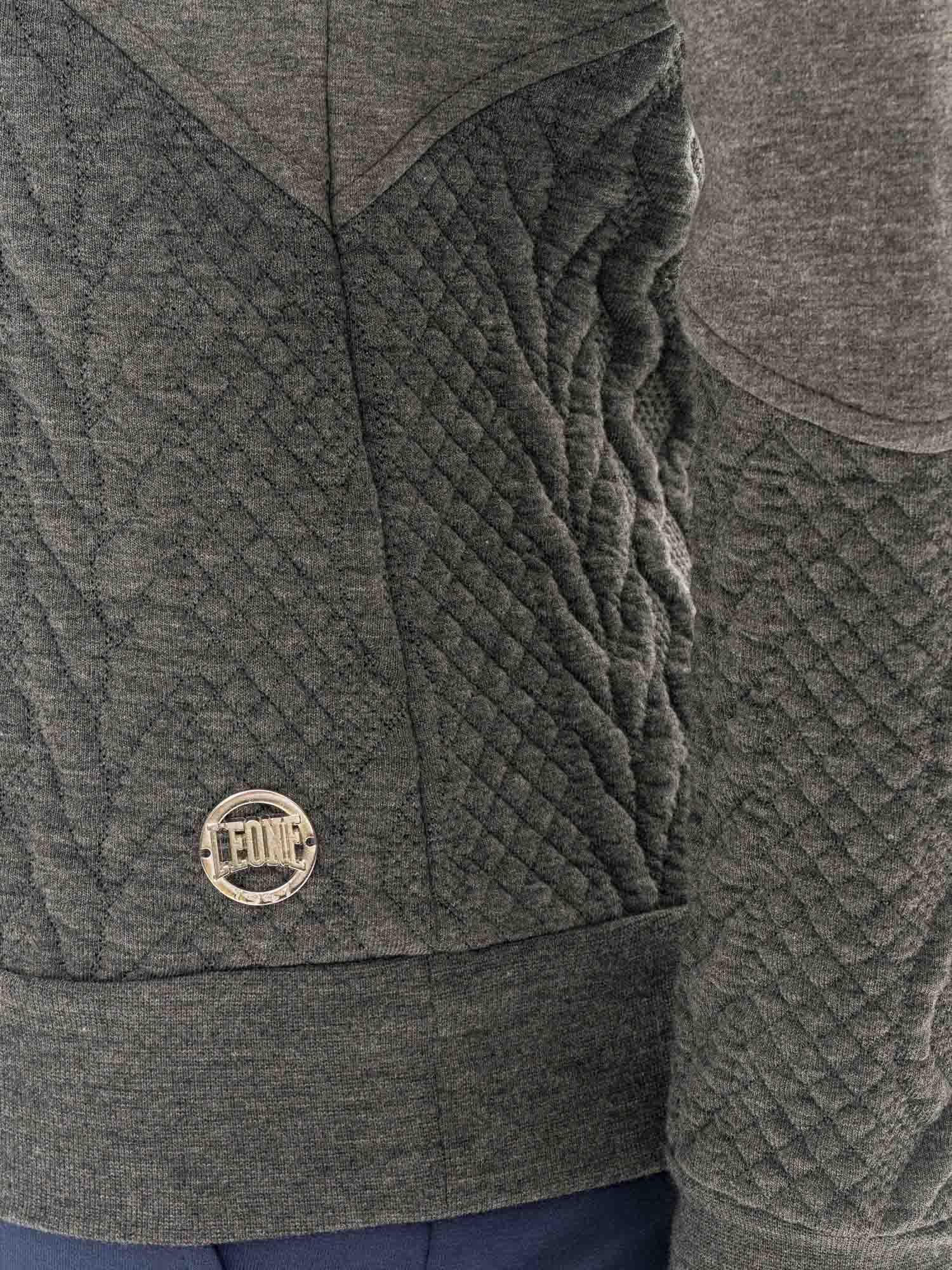 Damska zimowa bluza z kapturem i wstawkami z plecionki marki Leone 1947 Braid 3/7