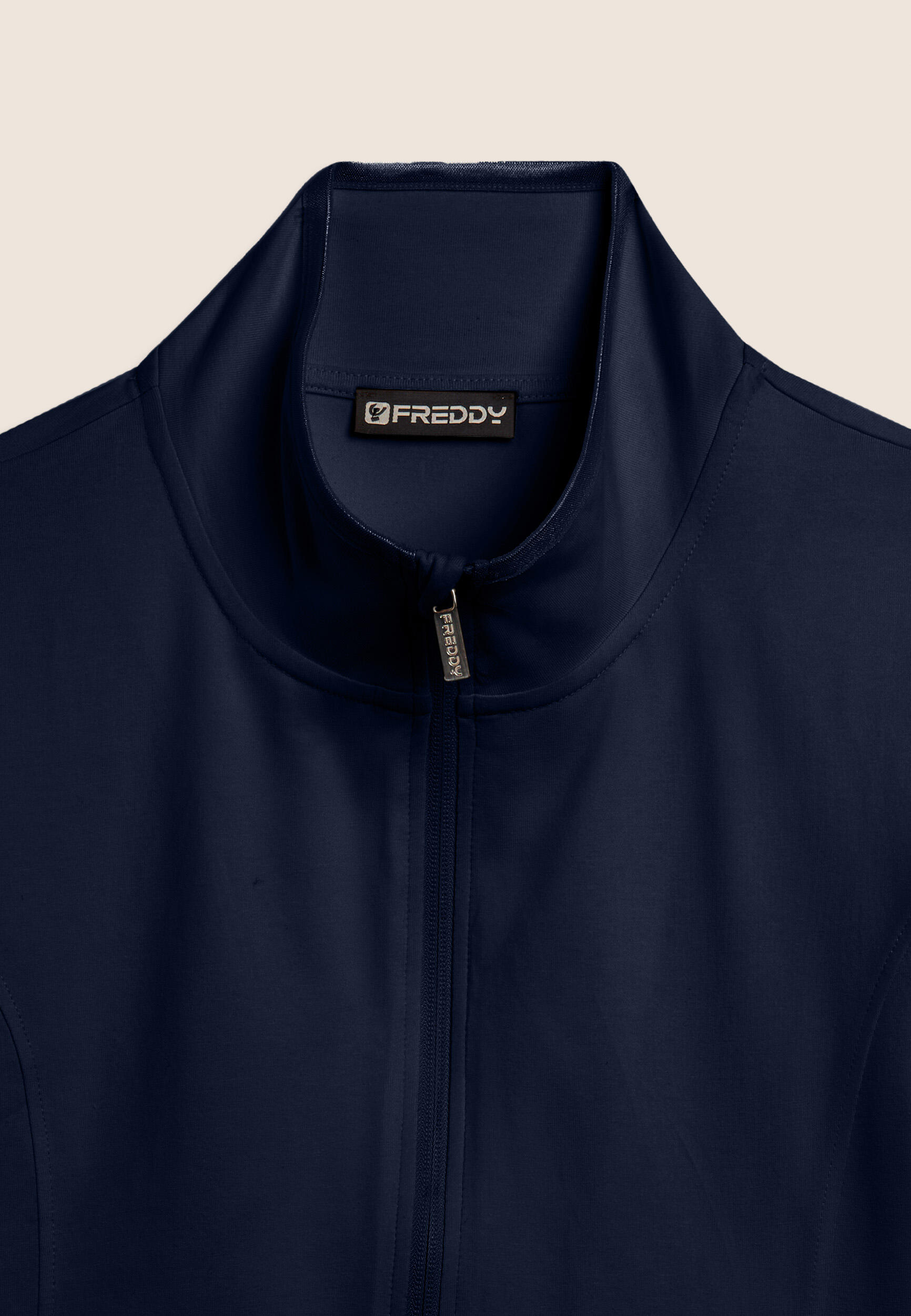 Sweat-shirt zippé et col montant, logo FREDDY sur la manche 6/6