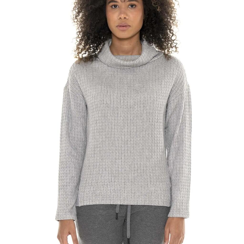 Woman corduroy over Greyss