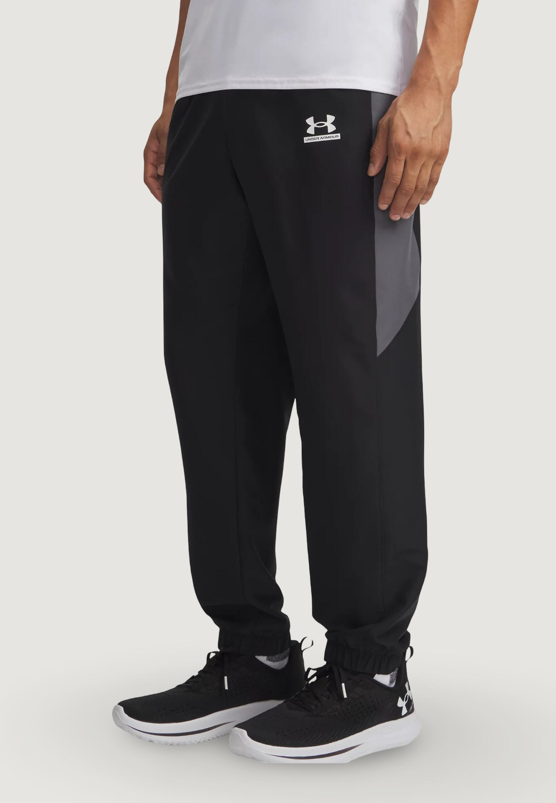 MEN'S Hose UA TECH SPORT PANT SCHWARZ 4/5