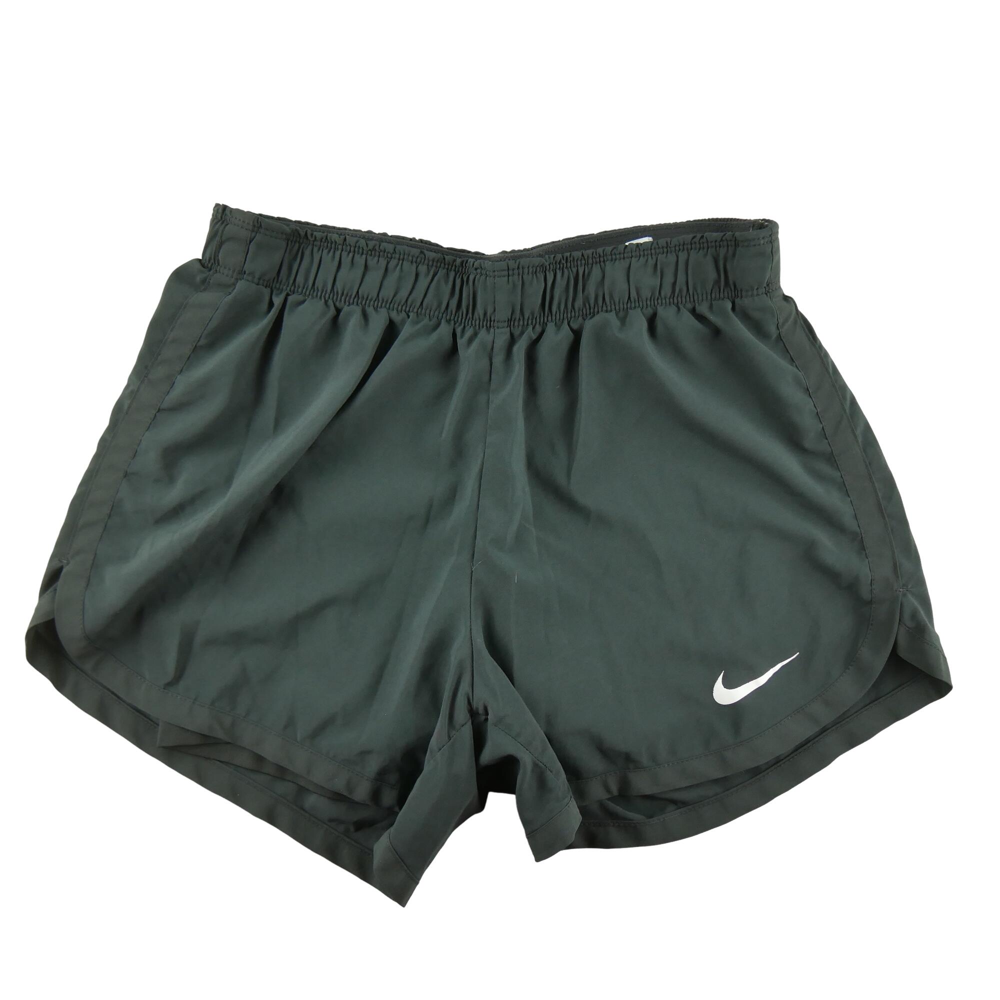 NIKE Reconditionné - Short Femme Dri-Fit Noir - Très Bon État