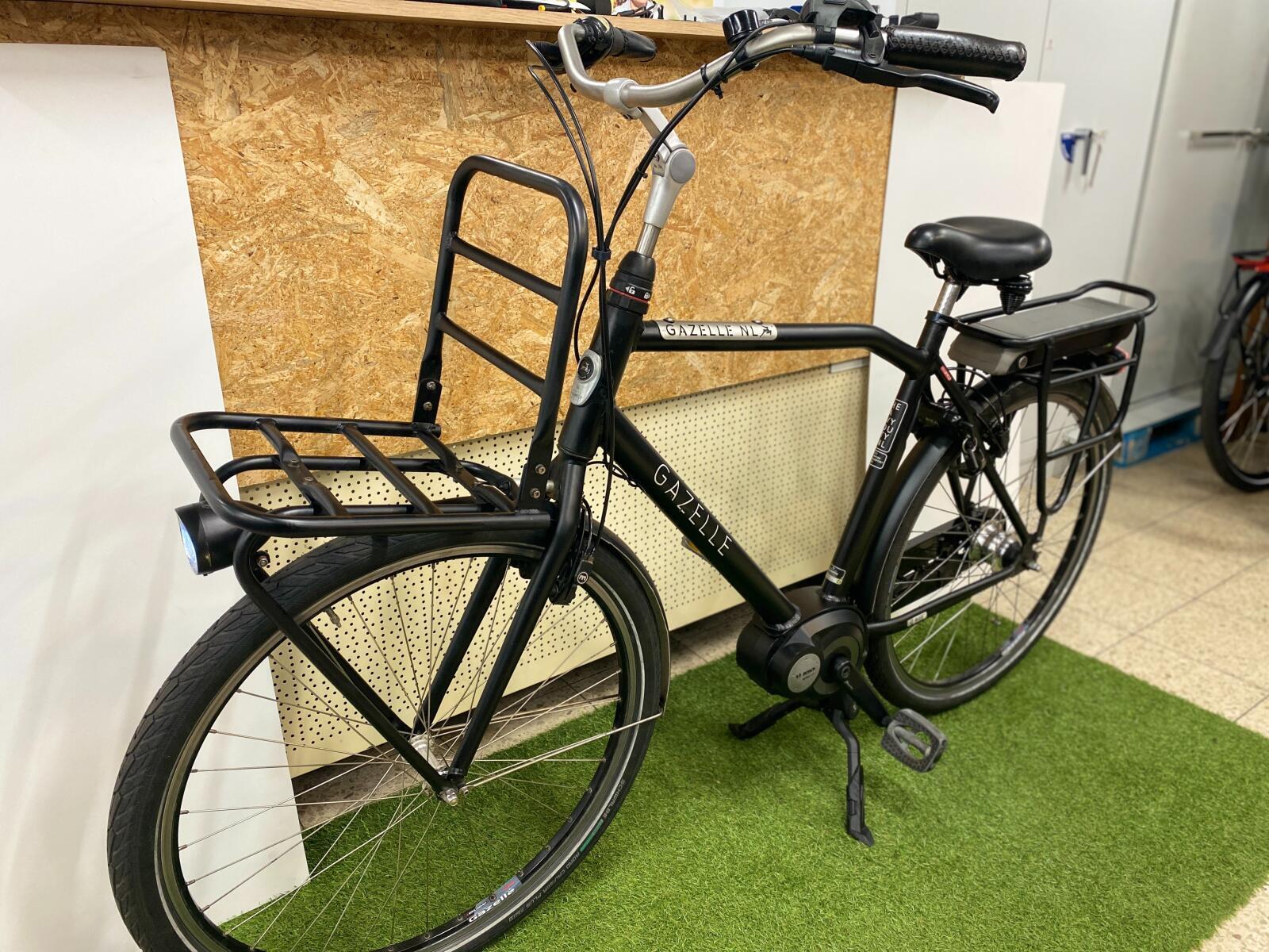 Gazelle Heavy Duty NL 59 cm, Bosch Active Line, 400 Wh, zwart 3/7
