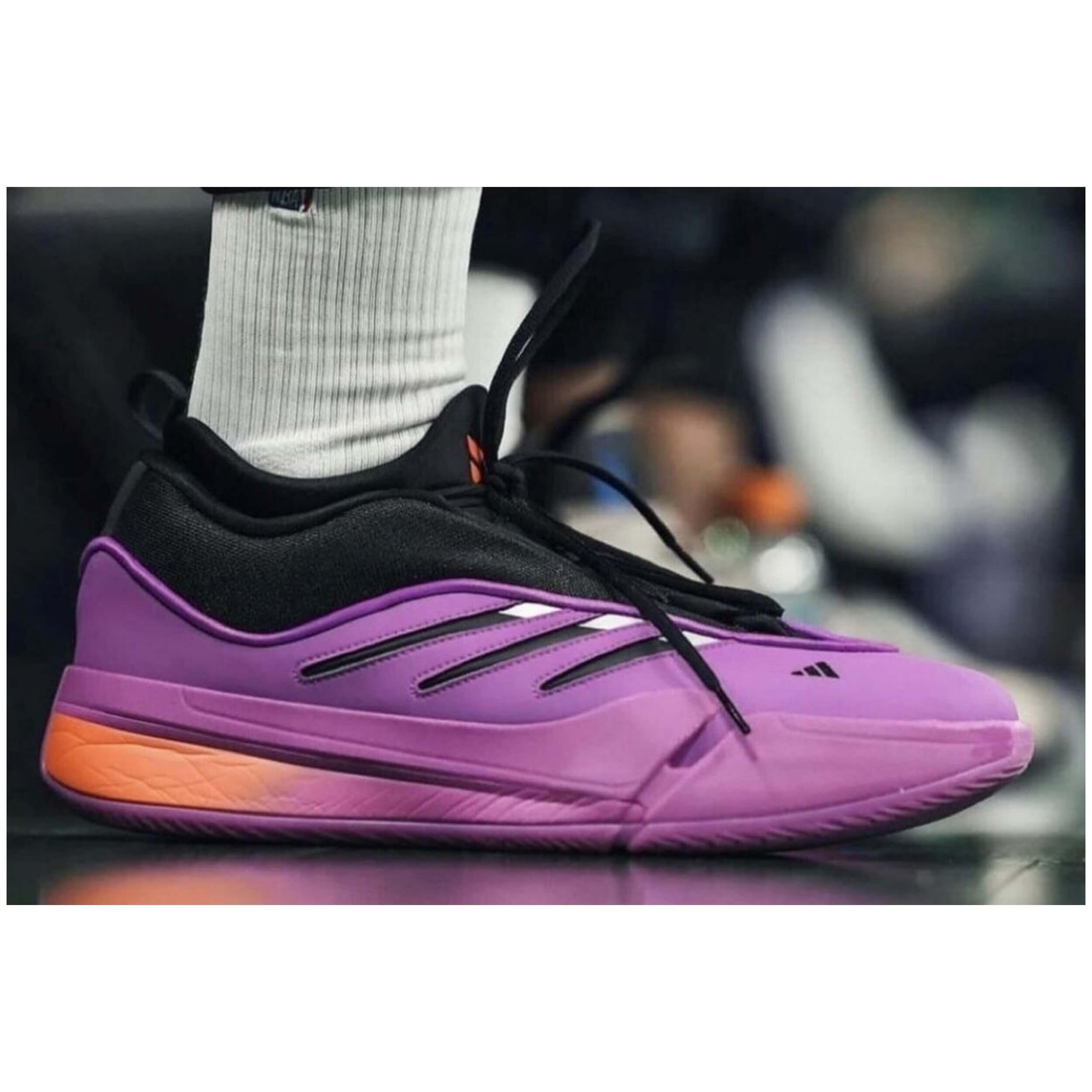 Zapatillas de baloncesto Adidas modelo IE3626 para hombre 2/5