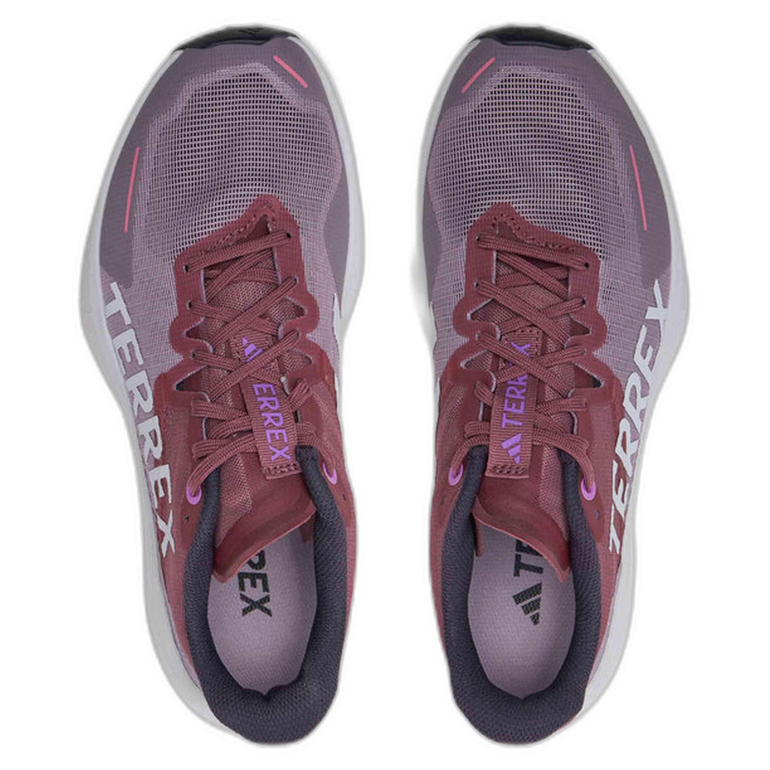 Zapatillas Adidas modelo IG6583 para mujer 5/5