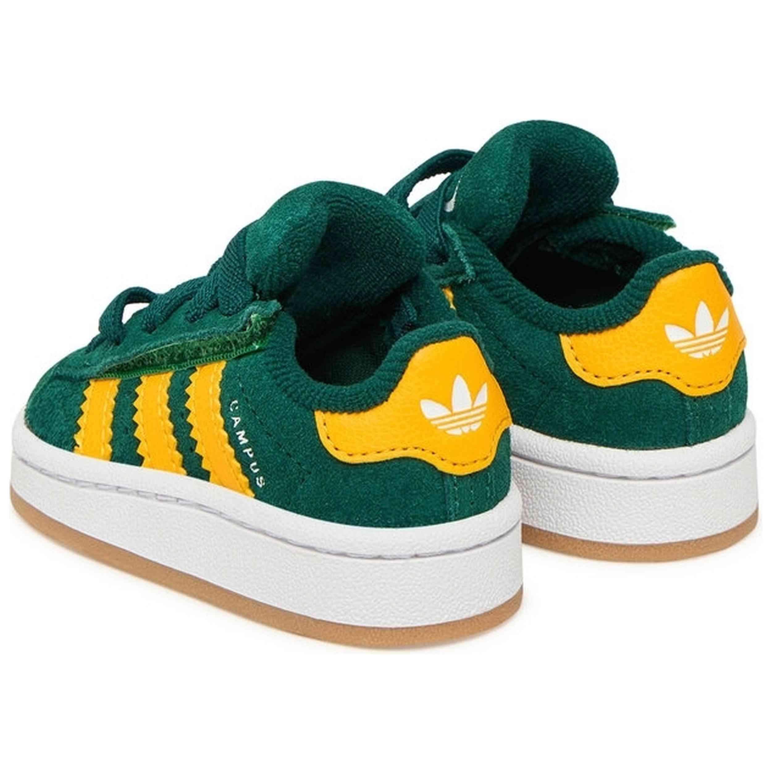 Scarpe Adidas modello JP7987 per bebè 2/4