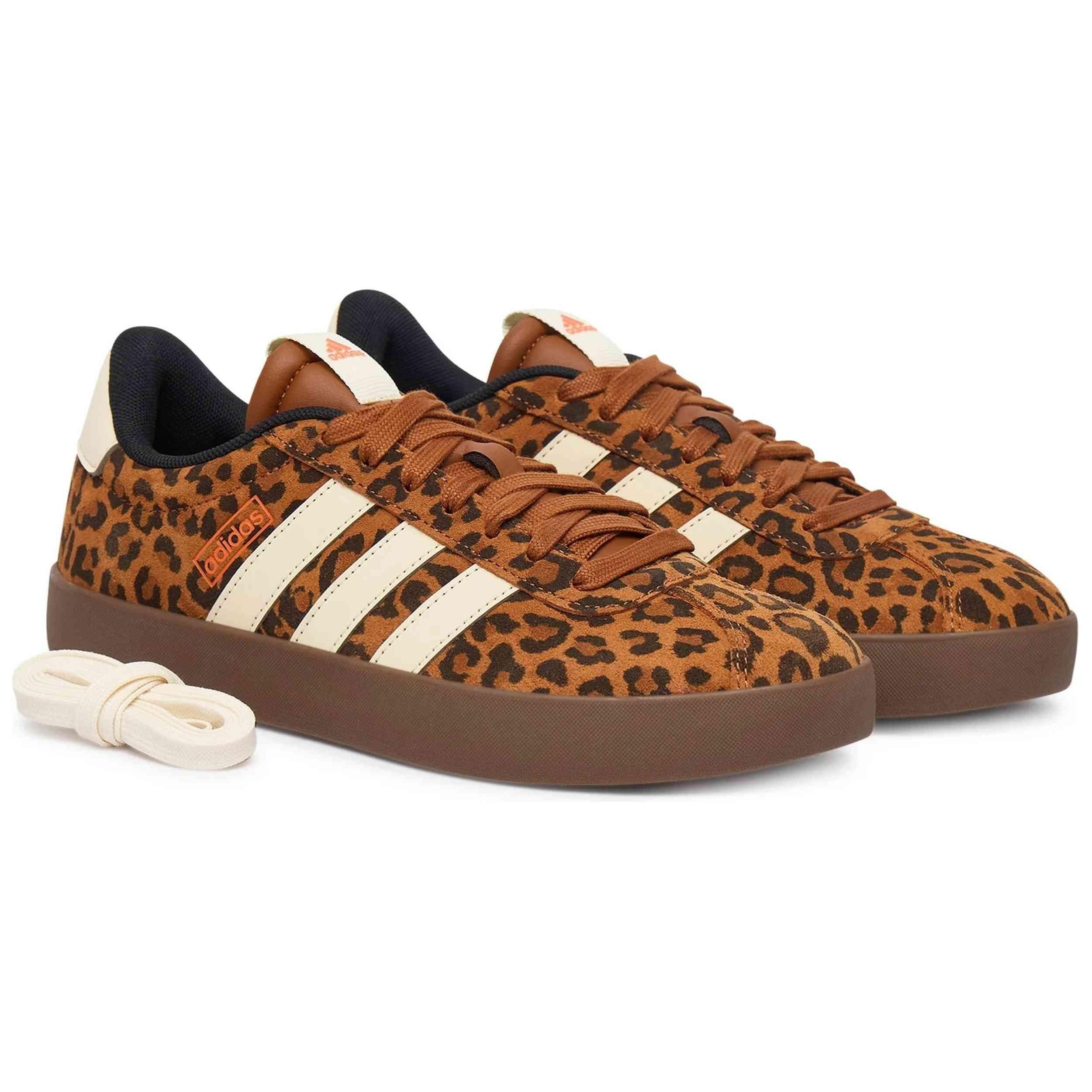 Scarpe Adidas modello 077-52575584420179 per donne 2/5