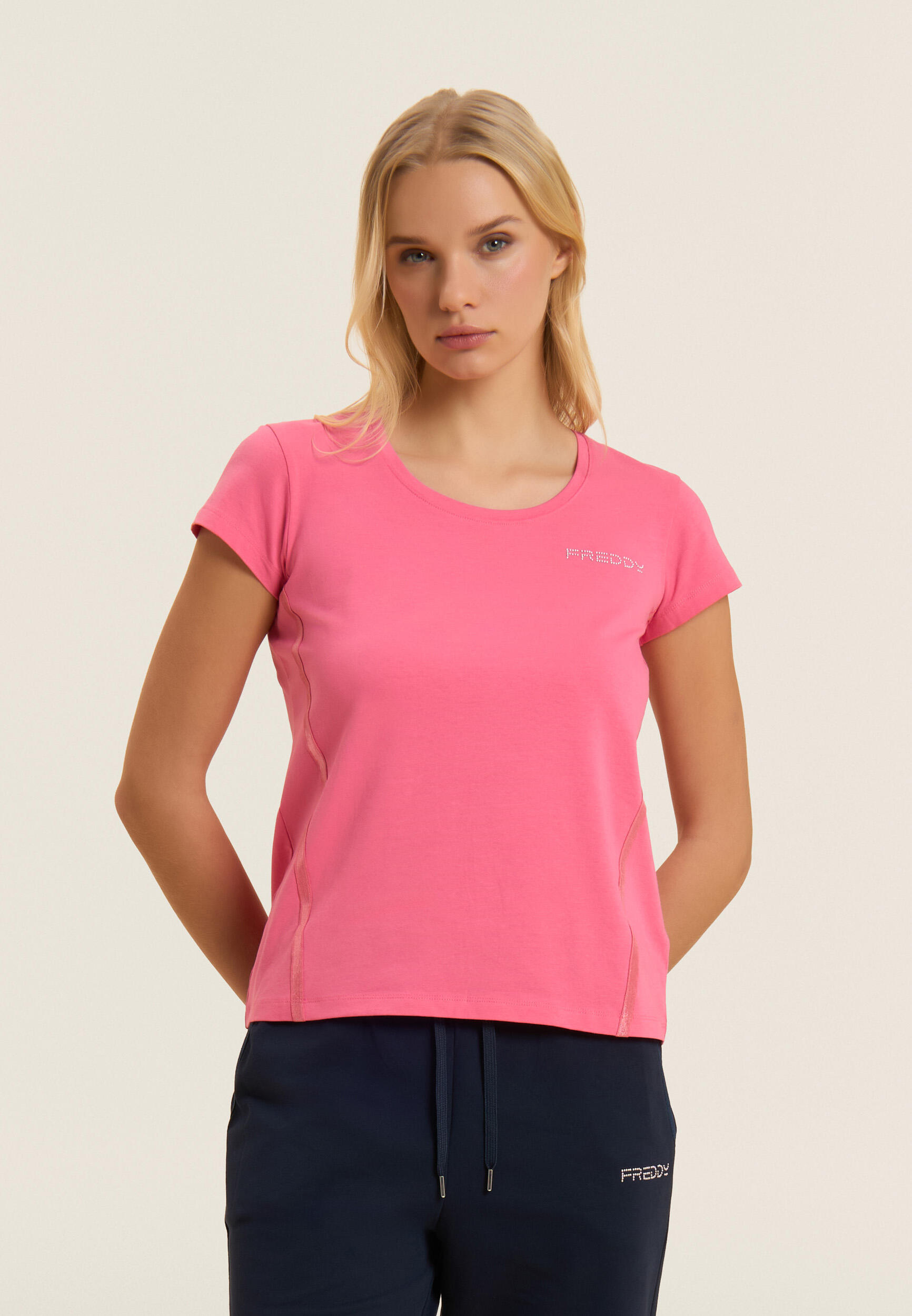 T-shirt à manches courtes avec logo FREDDY et empiècements élastiques 2/5