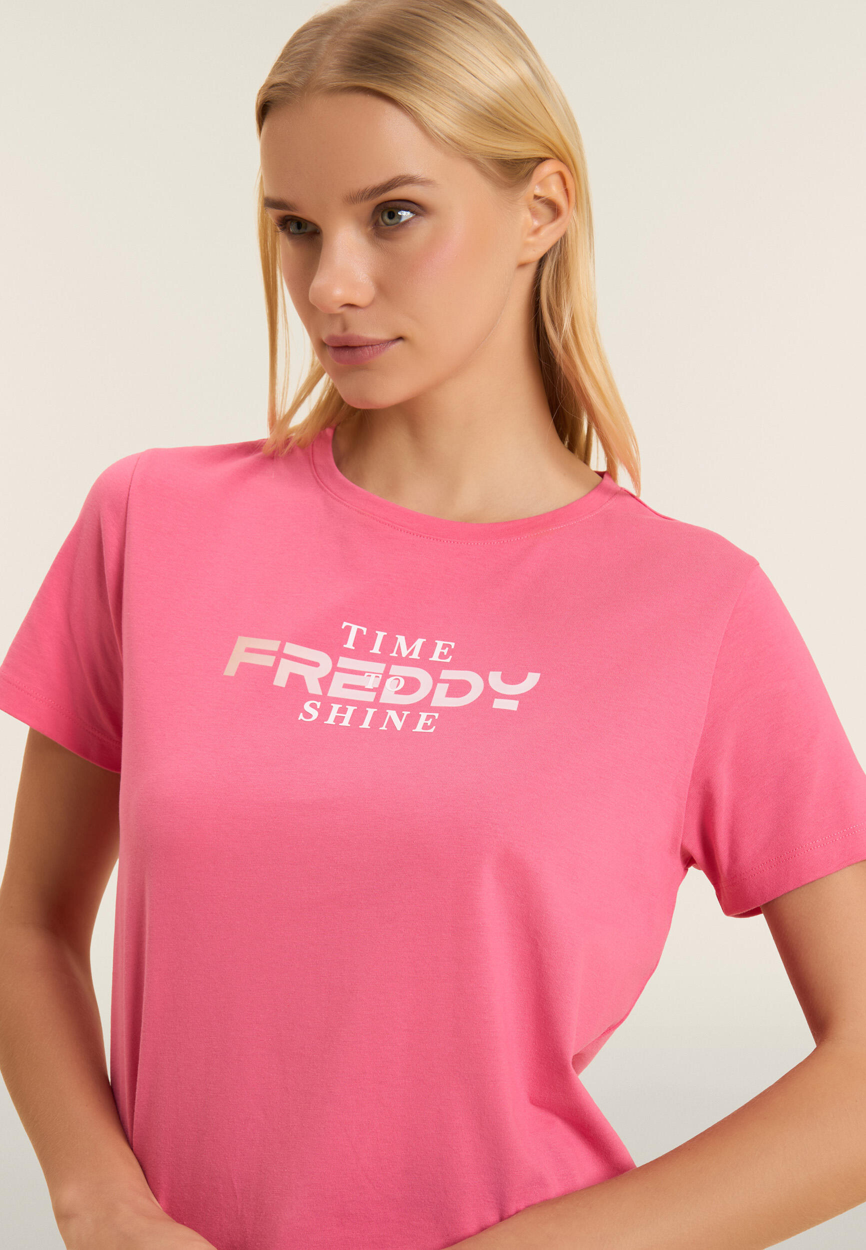 T-shirt coupe confortable avec logo FREDDY et slogan « Time Shine » 4/5